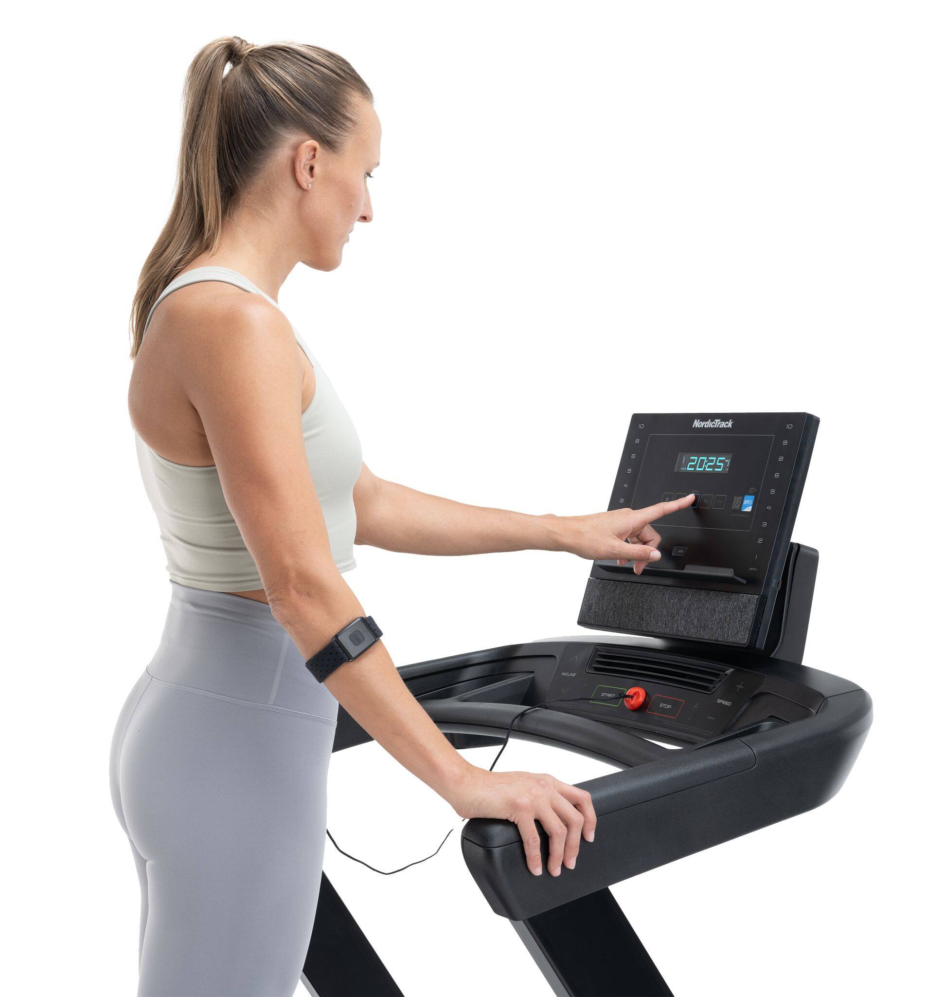 Mr. Dack + a . - 2025 - - . a 90 I a a . d - - - -