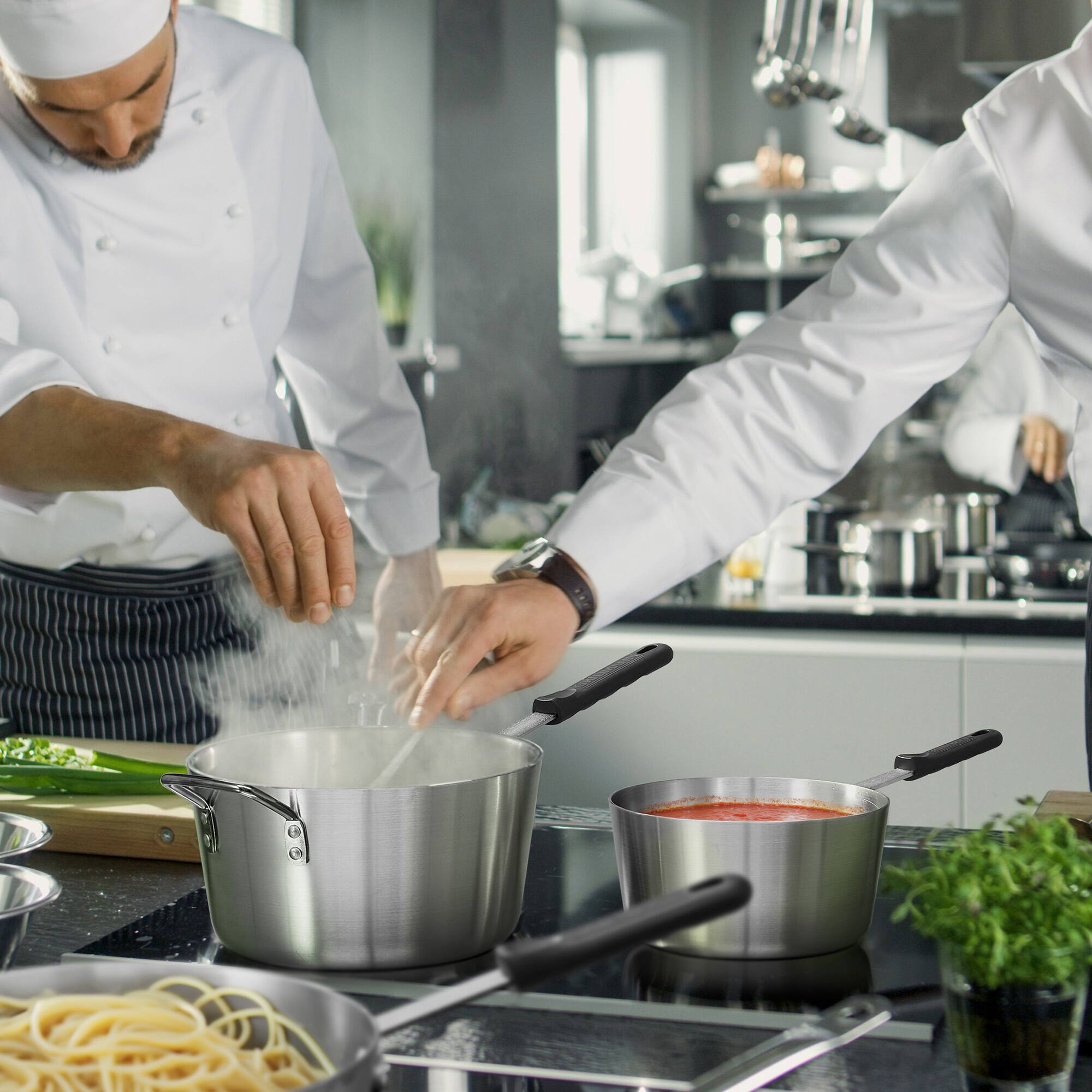 Alt View 1. GRIDMANN - 3.75-QT Aluminum Sauce Pan and Silicone Handle NSF Pro Cookware - Silver.
