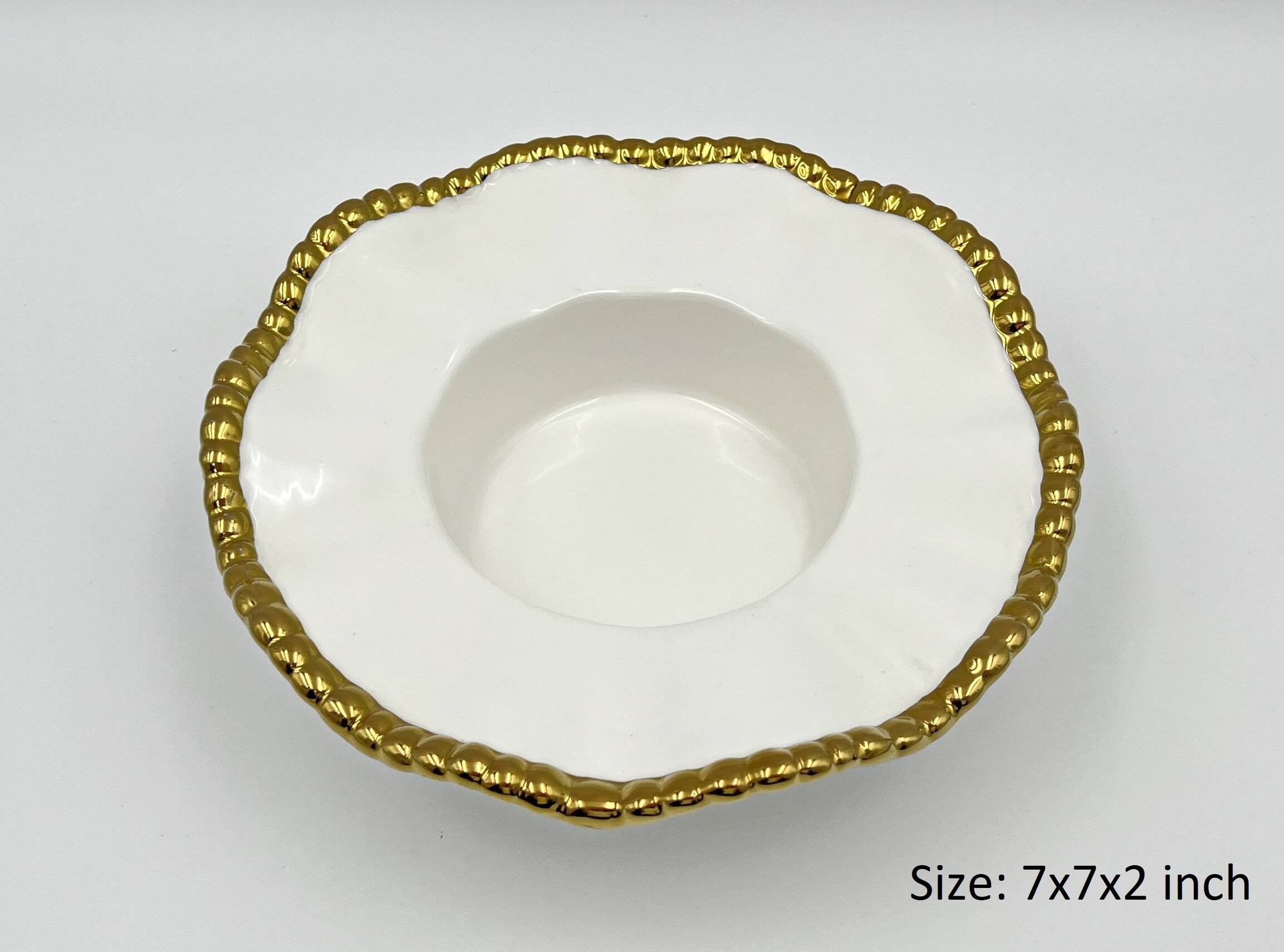 Size: 7x7x2 inch