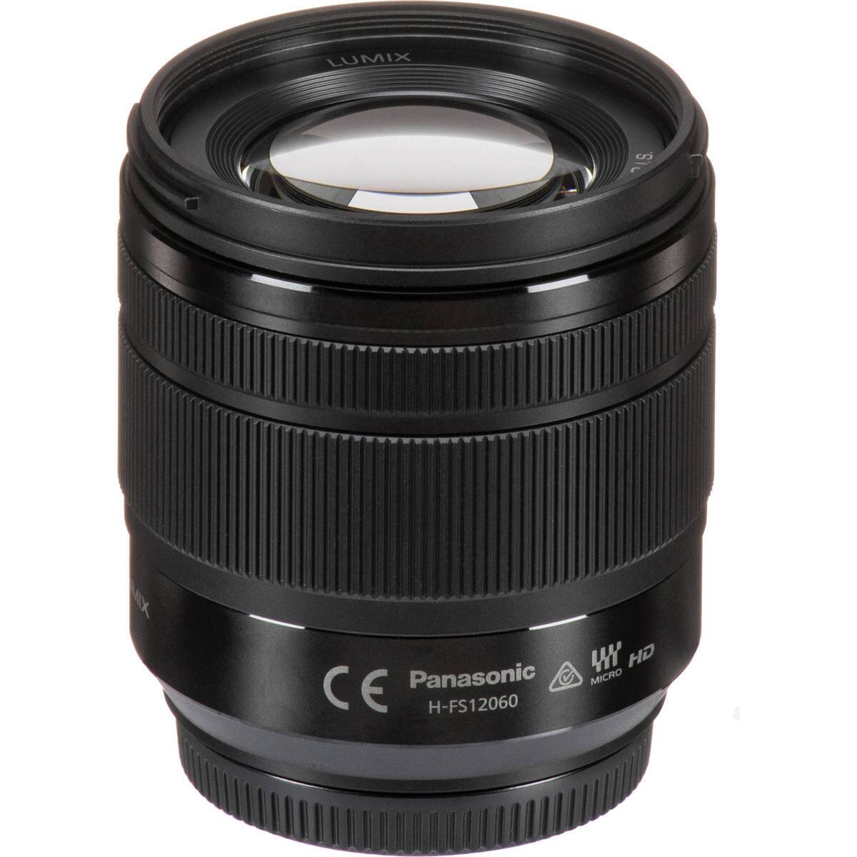 LUMIX  
Sic S.  
W GH CE Panasonic MICRO H-FS12060