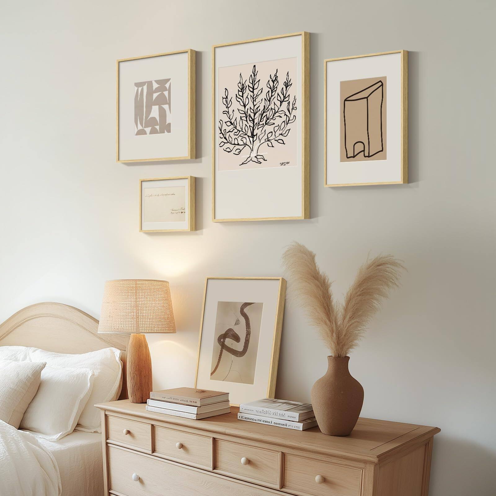 Sure, here is the corrected and grouped text from the image:

---

**Top Row (Left to Right):**
1. "MatOnsri selatio xil Sectlix"
2. "PRAS atiscnc/waedcc"

**Bottom Row (Left to Right):**
1. "Cupids and Angels"
2. "Cupids and Angels"
3. "Cupids and Angels"

**Additional Text:**
- "Cupids and Angels"
- "Cupids and Angels"
- "Cupids and Angels"

---

This text appears to be part of the artwork and decor in the image.