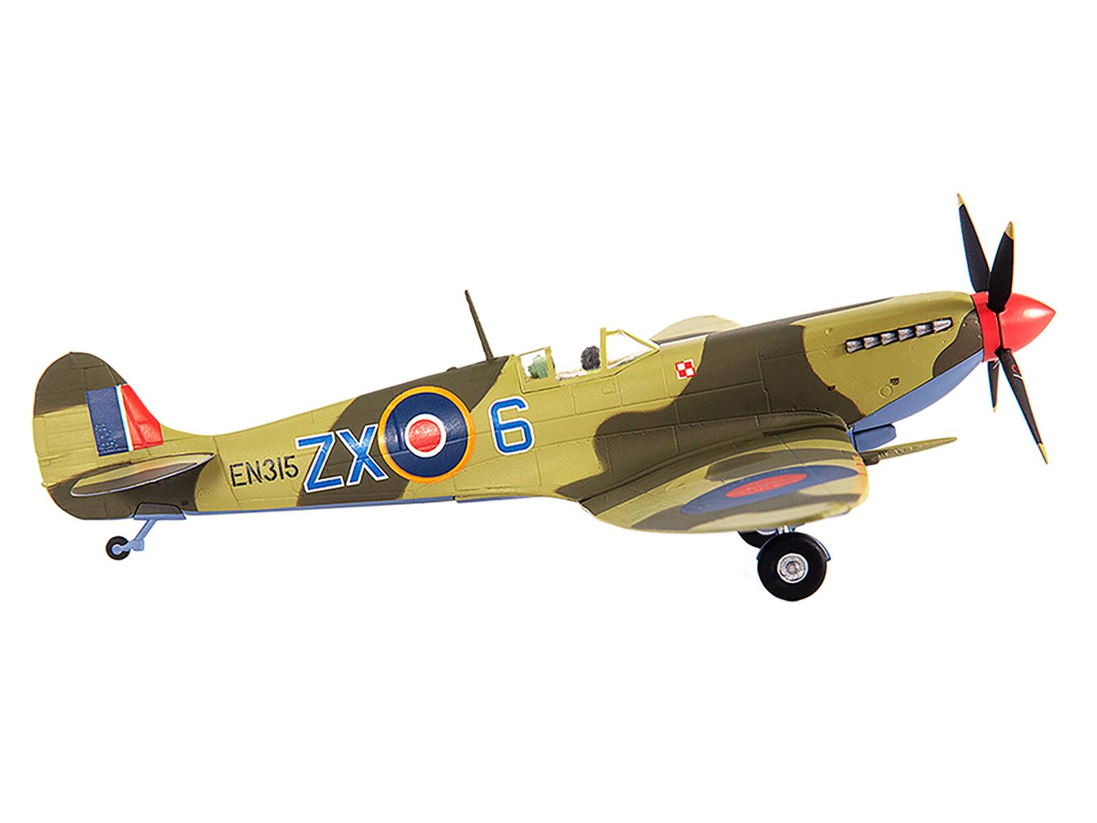 Angle. JC Wings - Supermarine Spitfire MK IXC RAF Ldr. Stanislav Skalsk Polish Combat Team North Africa 1943 1/72 - Multicolor.