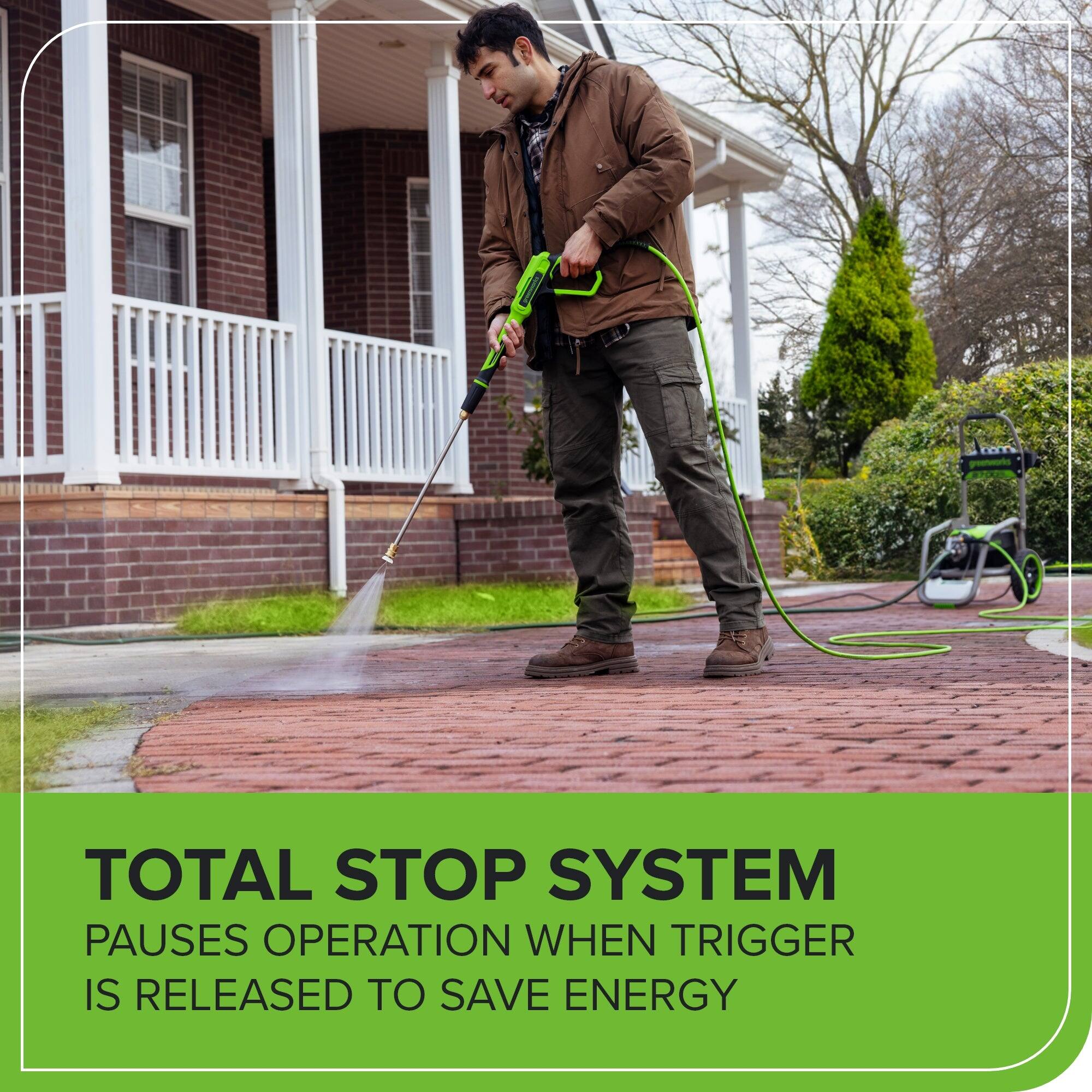 TOTAL STOP SYSTEM  
PAUSES OPERATION WHEN TRIGGER IS RELEASED TO SAVE ENERGY
