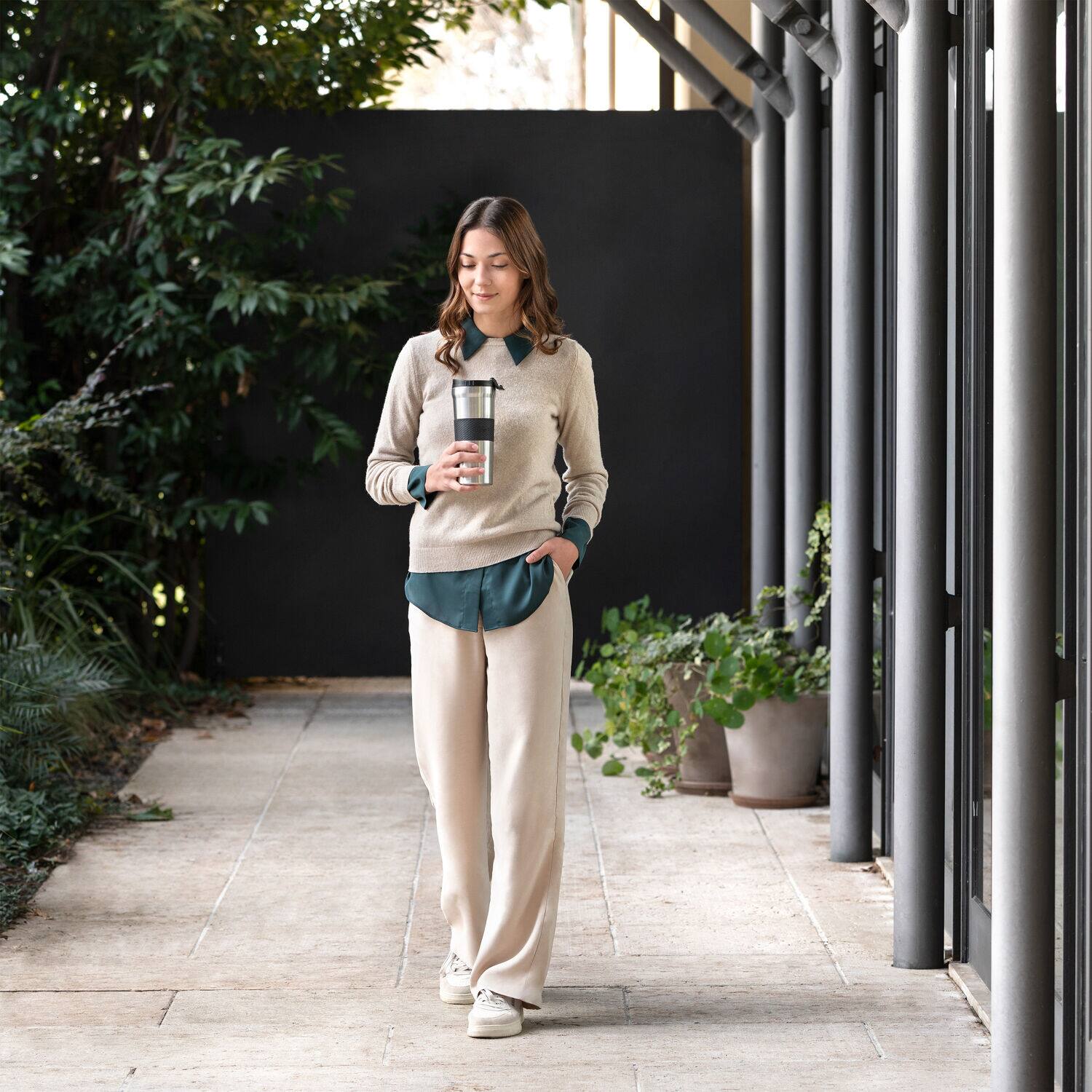 Alt View 1. De'Longhi - Travel Mug 24oz - Stainless Steel.