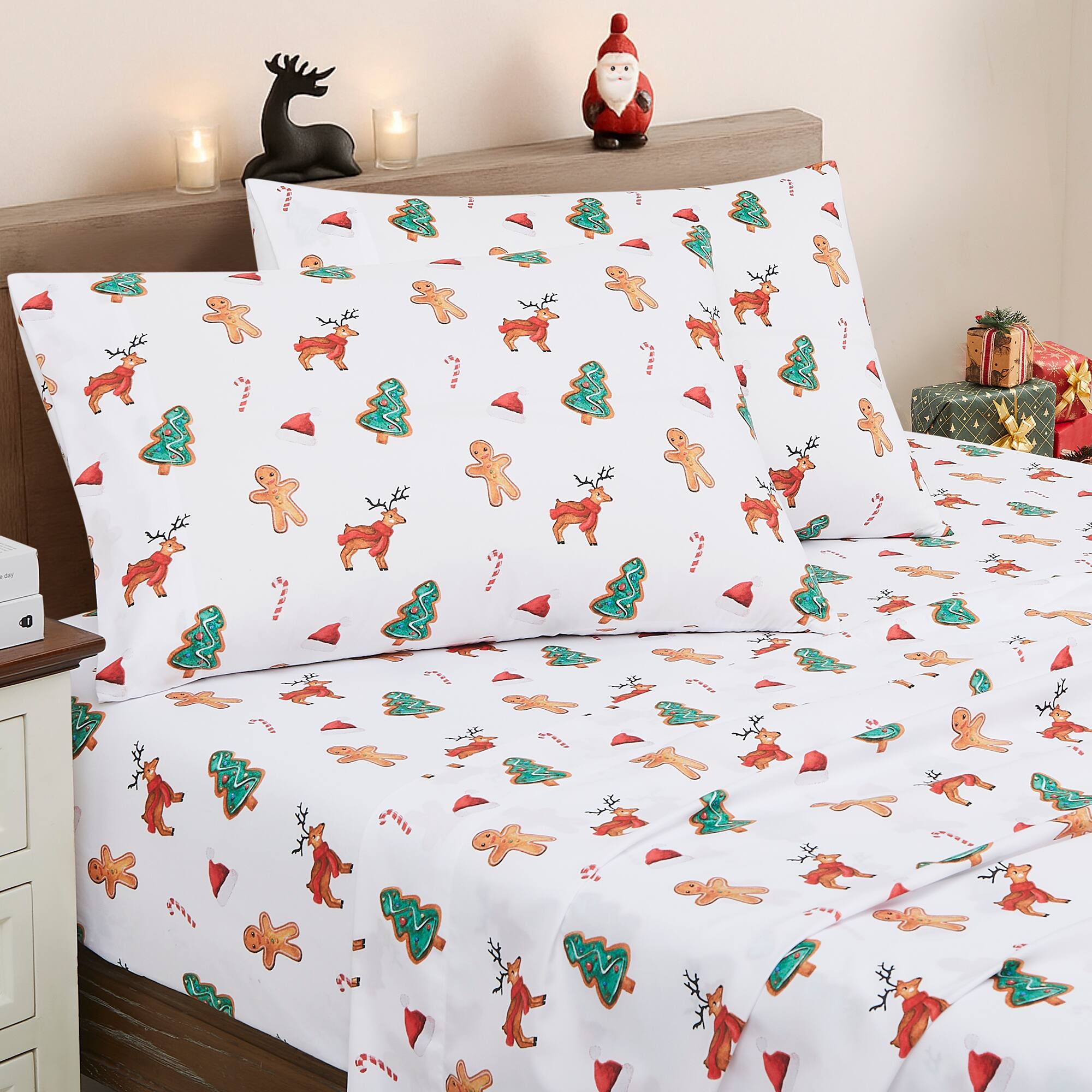 Front. Sweet Home Collection - Printed Holiday 4pc Sheet Sets, Easy Care, Soft & Wrinkle-Resistant Holiday Bedding, Queen - Holiday Cookies.
