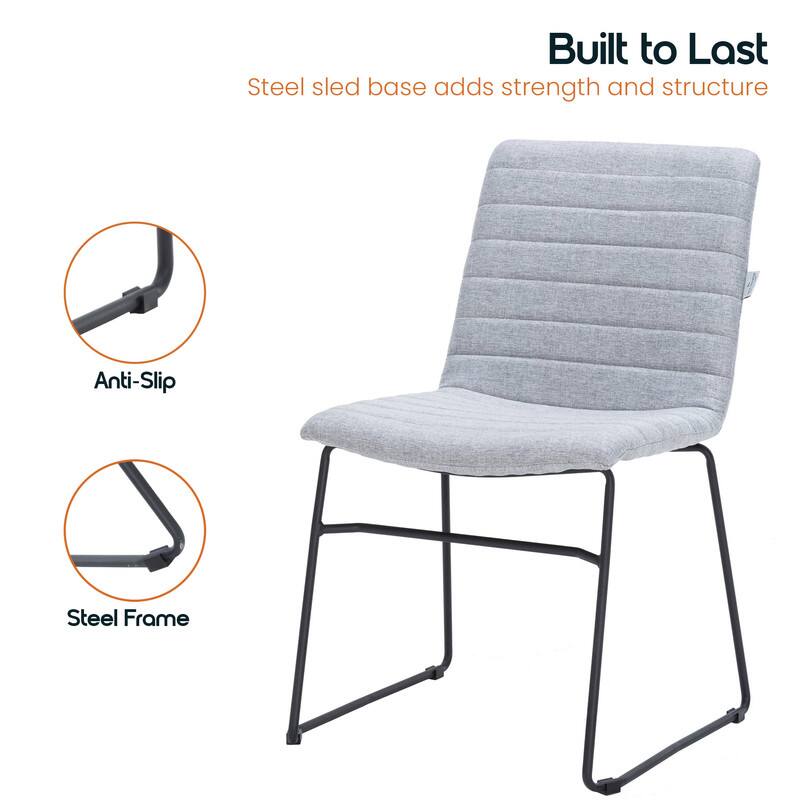 Built to Last  
Steel sled base adds strength and structure  
Anti-Slip  
Steel Frame