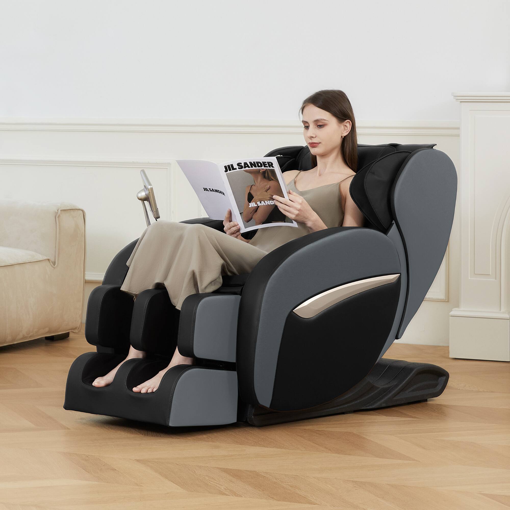 JIL SANDER  
JILSANDER