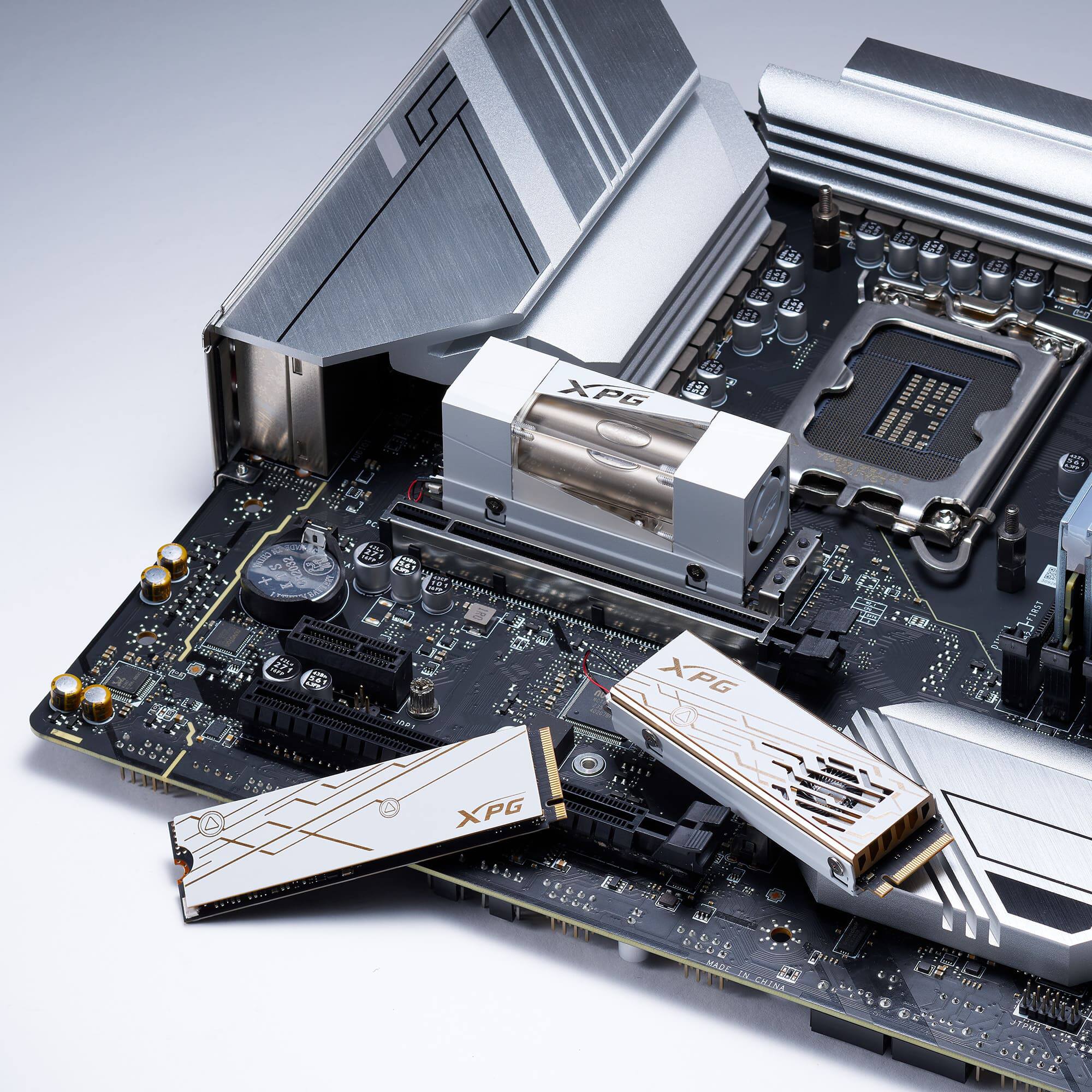 at S2 EE H125 XPG 121 BESSEOS WNAN ER = = SEASANS ROSUNEEE VARS E S XPG D XPG