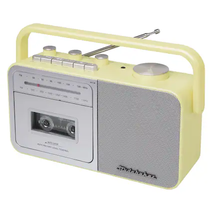 FM: 88 92 96 100 104 108 MHz
AM: 530 800 1000 1200 1400 1700 kHz
MIC
AUTO STOP
AUTO RECORD LEVEL CONTROL
Sturdahaker