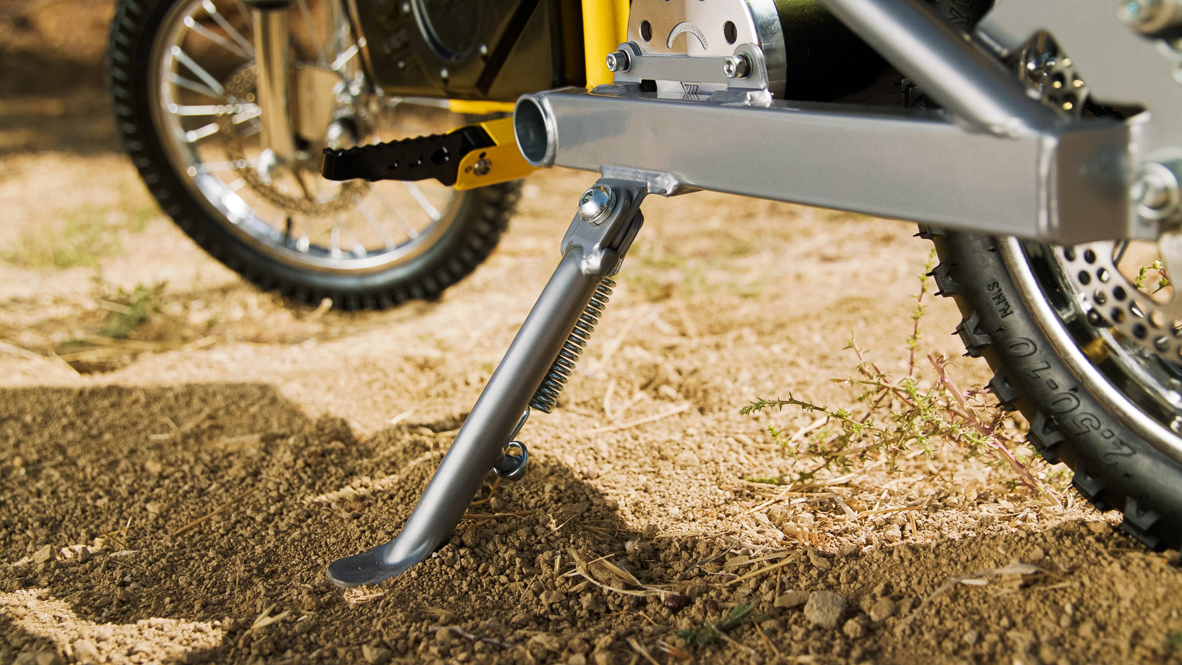 Alt View 17. Razor - MX650 Dirt Rocket eBike w/ 10 miles Max Operating Range and 17 mph Max Speed - Yellow.