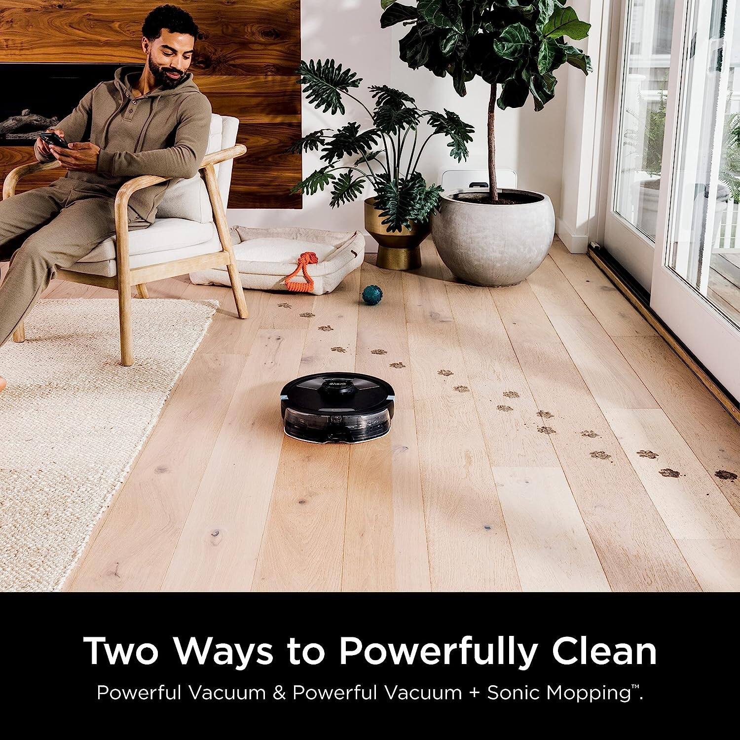 Two Ways to Powerfully Clean  
Powerful Vacuum & Powerful Vacuum + Sonic Mopping™.