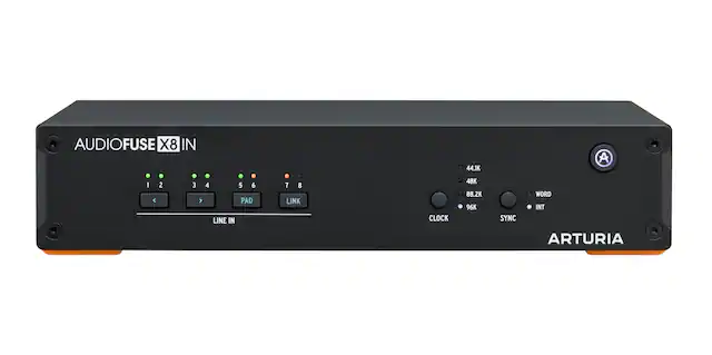 AUDIOFUSE X8 IN
44.1K A 1 2 3 V 4 LINE IN 5 6 PAD 7 8 LINK CLOCK 48K 88.2K 96K SYNC WORD INT ARTURIA