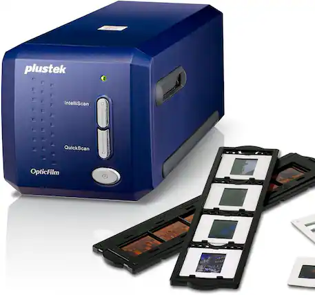 Front. Plustek - Plustek OpticFilm 8100-35mm Negative Film/Slide Scanner with 7200 DPI and 48-bit Output. Bundle Silverfast SE Plus 9.