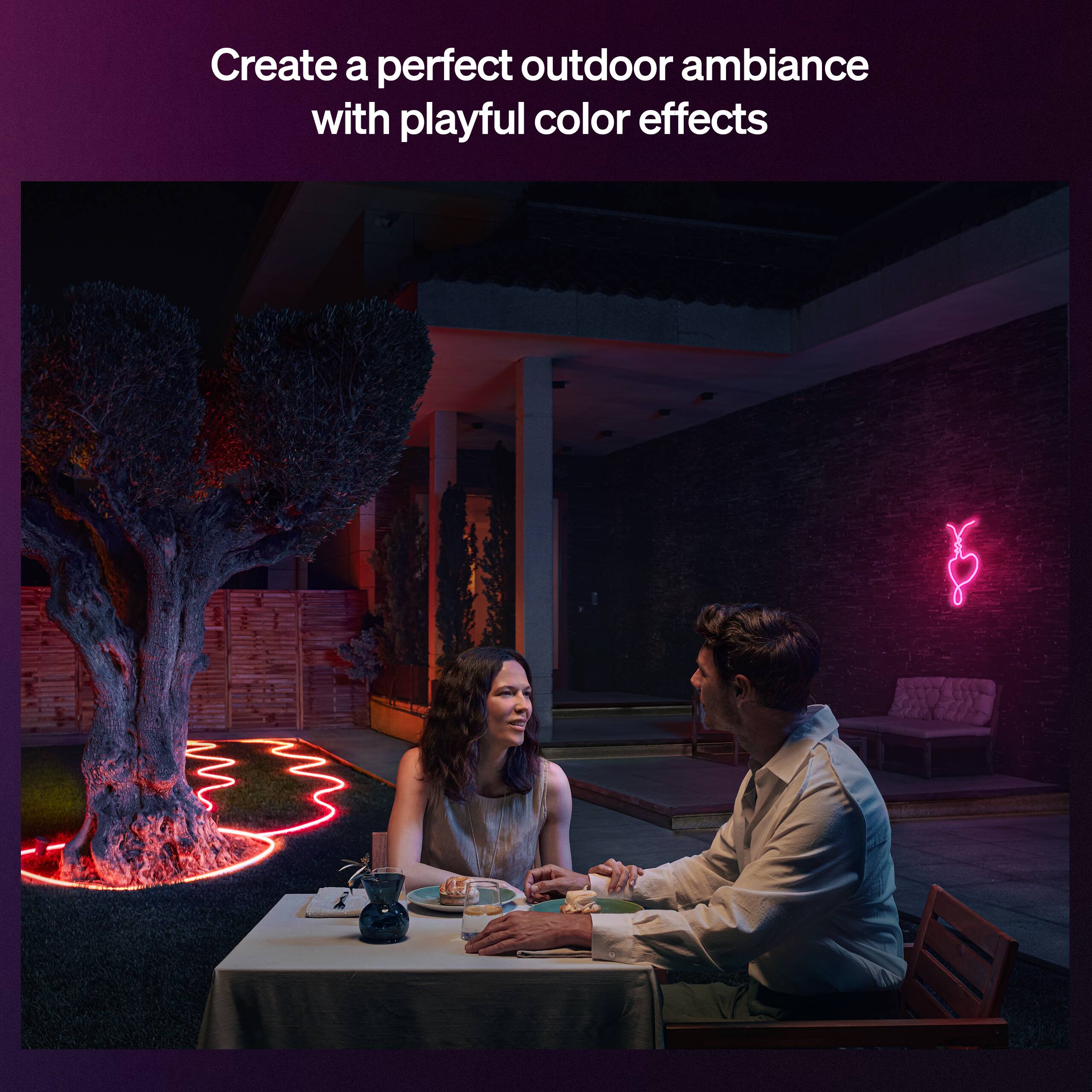 Create a perfect outdoor ambiance with playful color effects