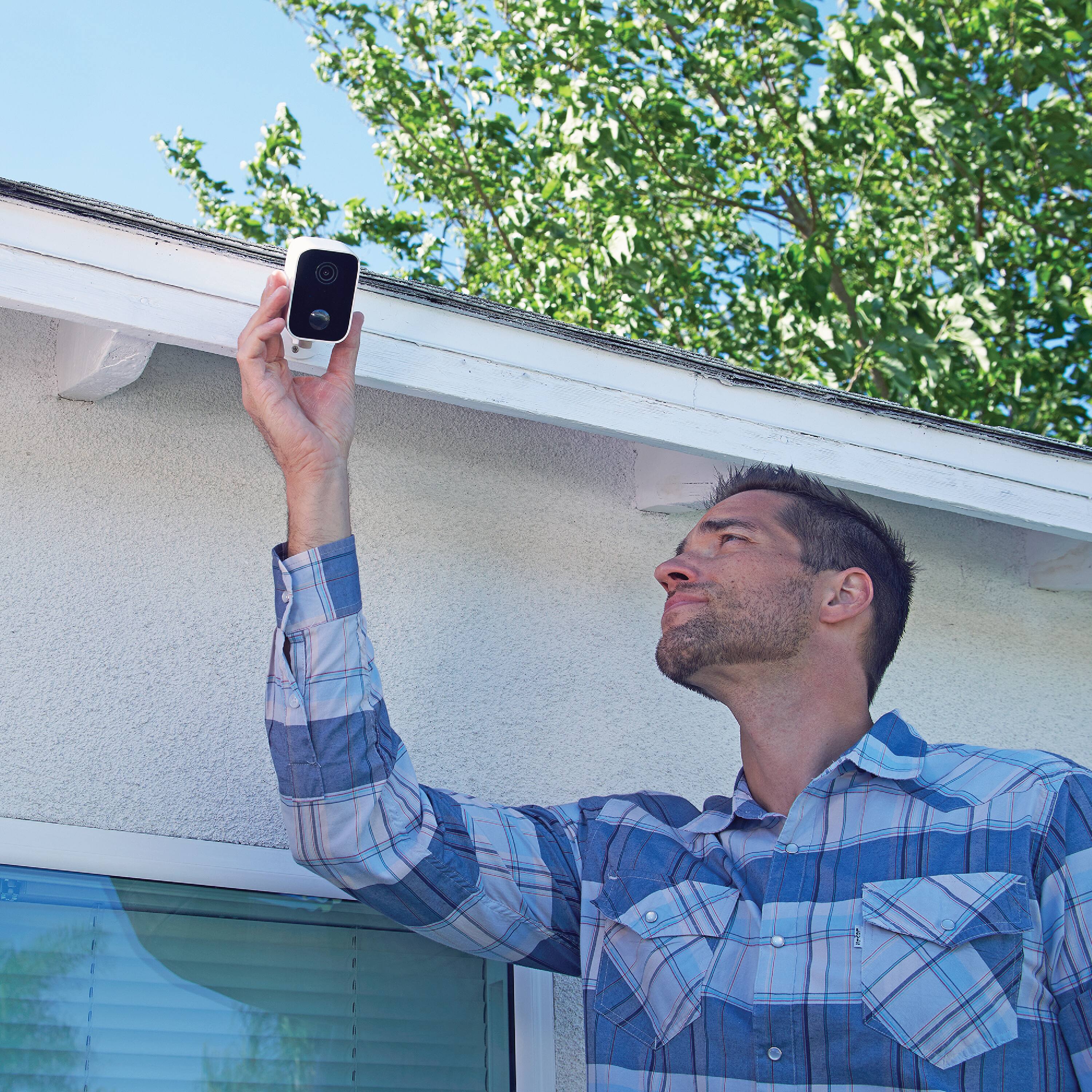 Alt View 11. Swann - CoreCam Indoor/Outdoor Wireless 1080p Solar Panel Security System - Black/White.