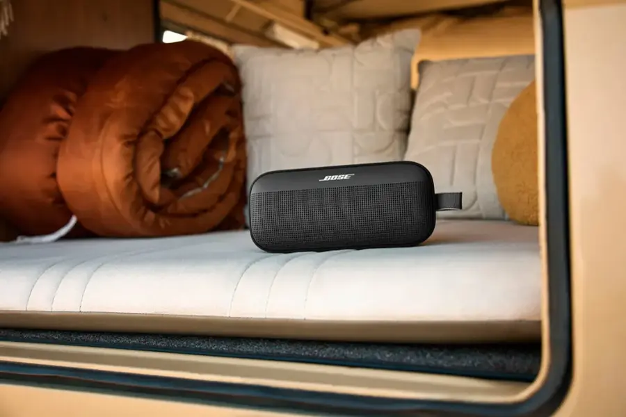 Alt View 16. Bose - SoundLink Flex (2nd Gen) Portable Bluetooth Speaker with Waterproof/Dustproof Design - Black.