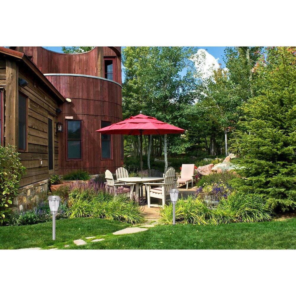 Alt View 6. Living District - Outdoor LED 3000K Pathway Light, Pack of 6 - Silver.