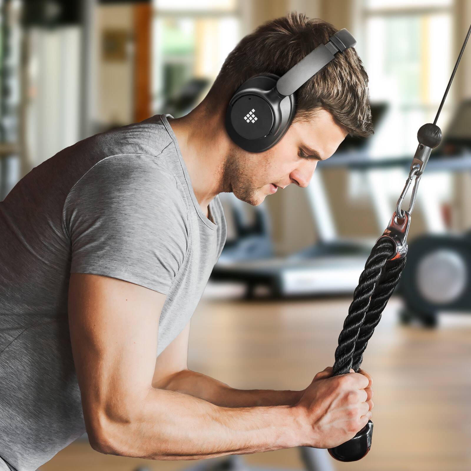 Alt View 11. Tronsmart - Q20 Active Noise Cancelling Headphones, Wireless Over-Ear Bluetooth Headphones, 60H Playtime, Deep Bass, Comfort Fit - Black.