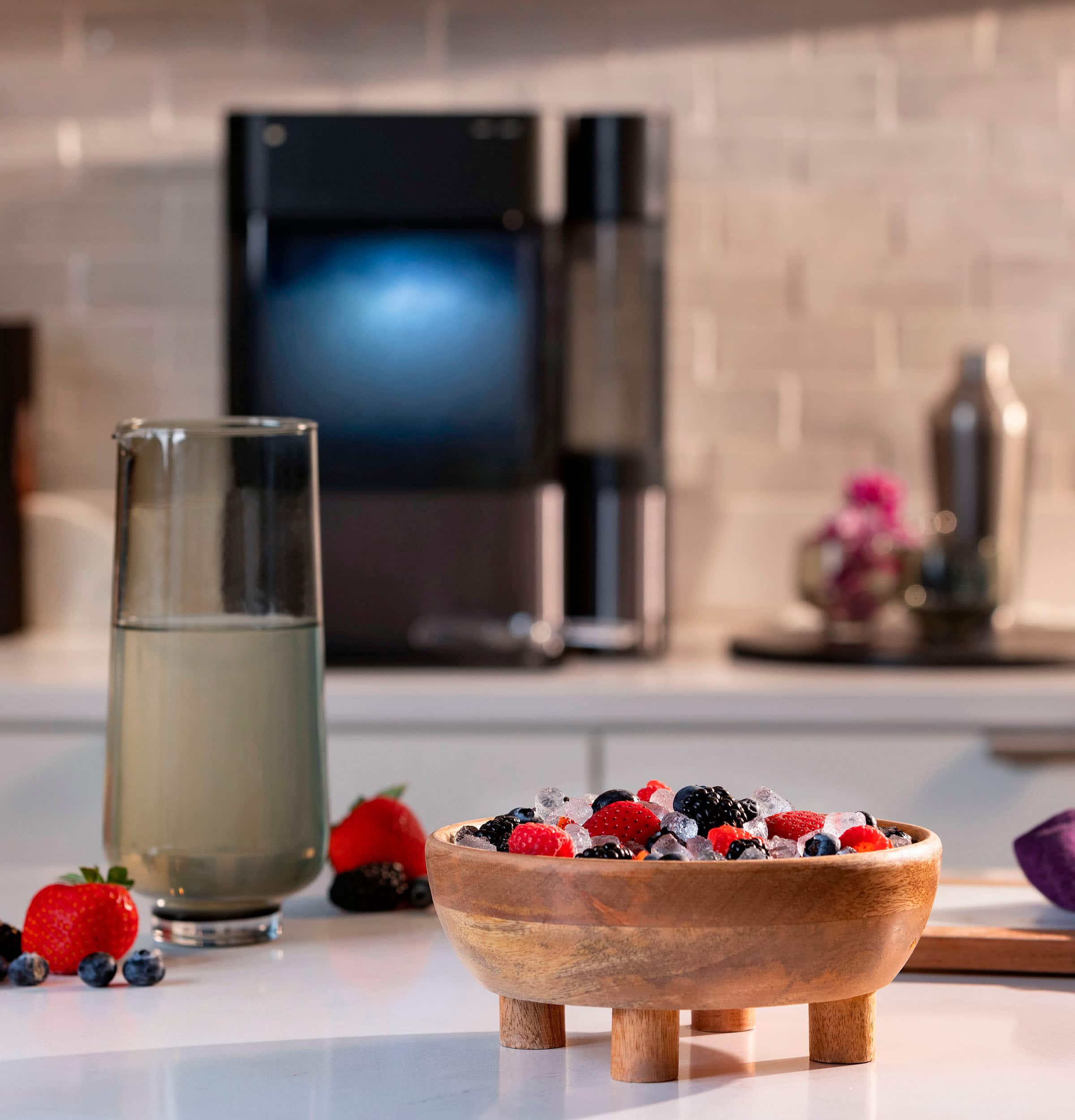 Alt View 29. GE Profile - Opal 2.0 Ultra Nugget Ice Maker with Side Tank and Scale Inhibiting Filter - Carbon Black.