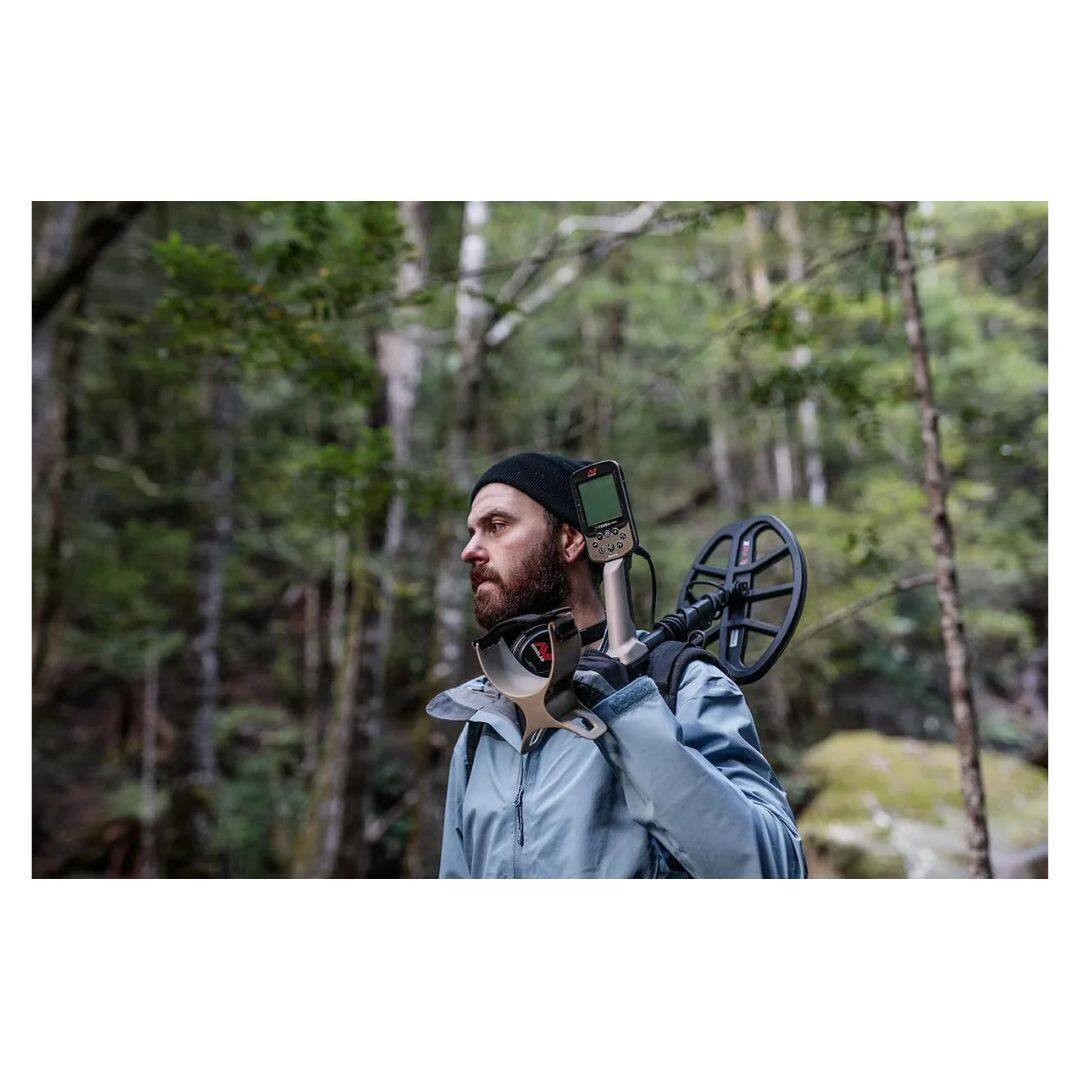 Back. Minelab - Minelab X-TERRA ELITE EXPEDITION PACK  (Detector + Additional Coil + Wireless Headphones).