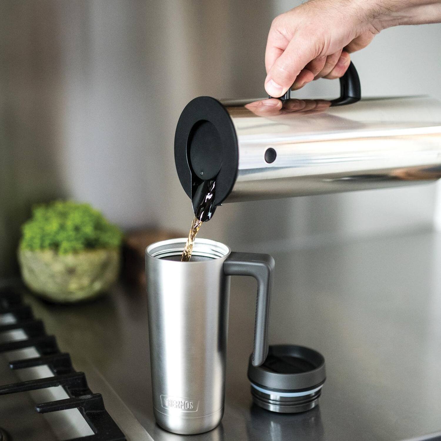 Left. Thermos - Thermos 18 oz. Alta Stainless Steel Mug - Matte Steel/Espresso Black - Matte Steel/Black.