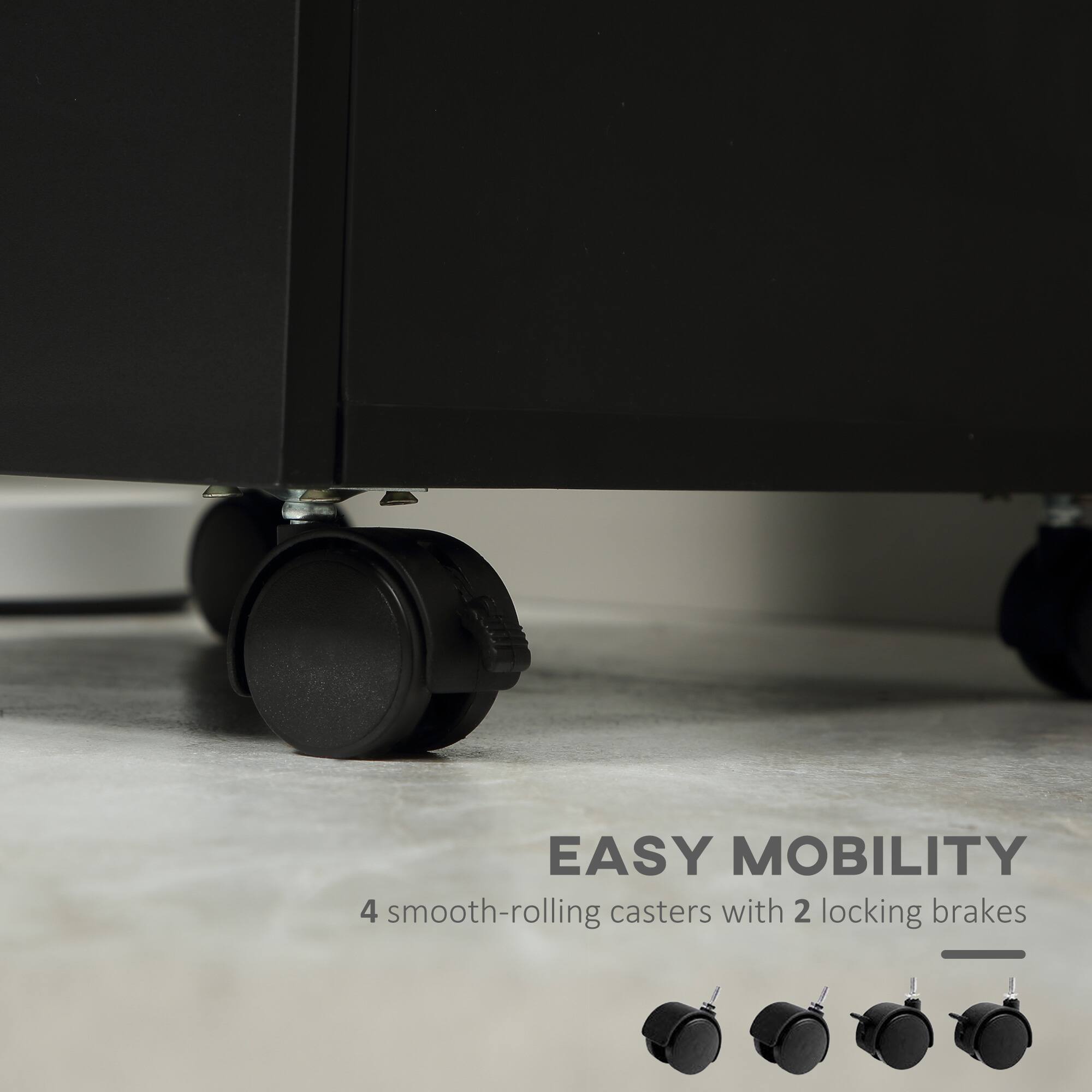 EASY MOBILITY
4 smooth-rolling casters with 2 locking brakes
