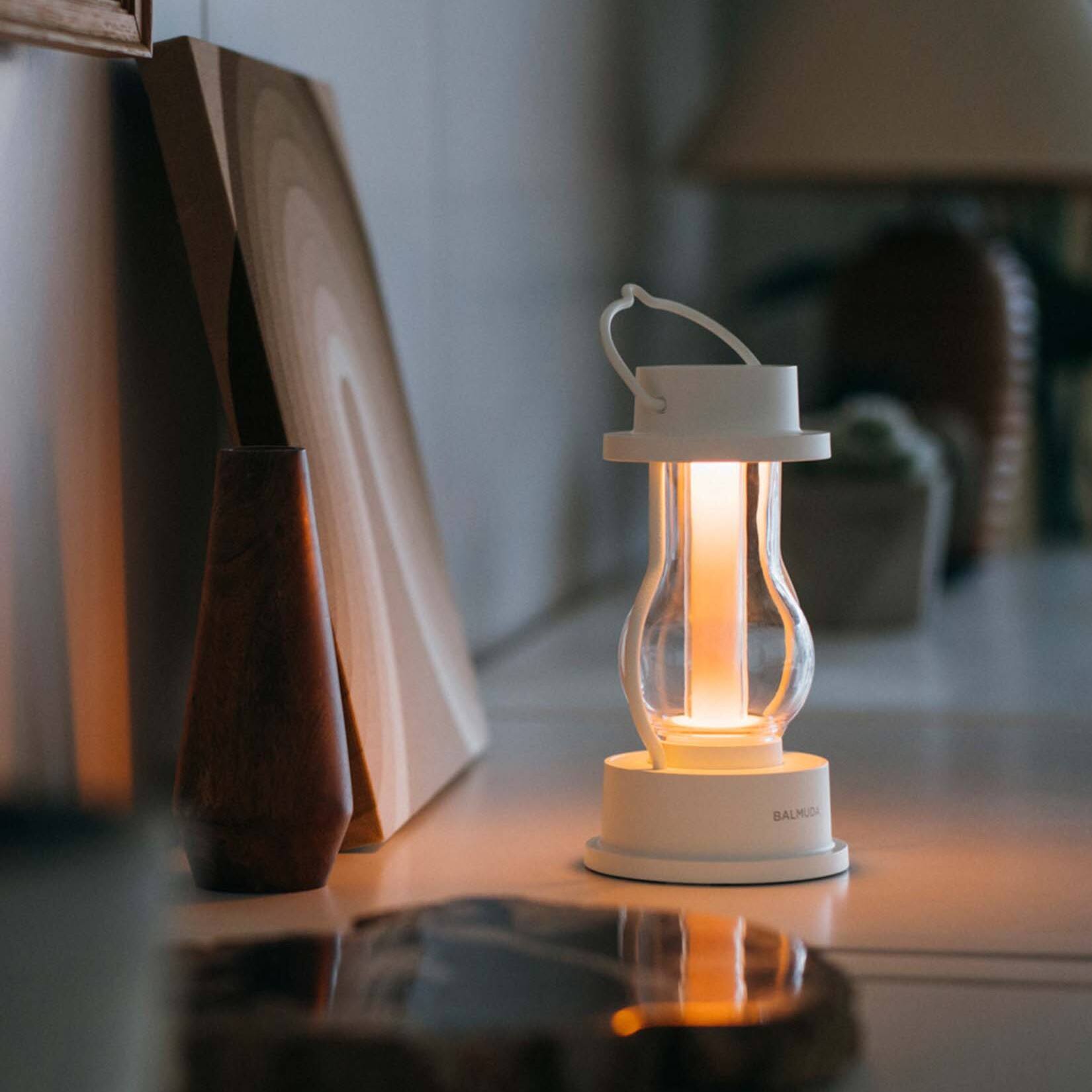 Alt View 1. Balmuda - BALMUDA The Lantern - White.