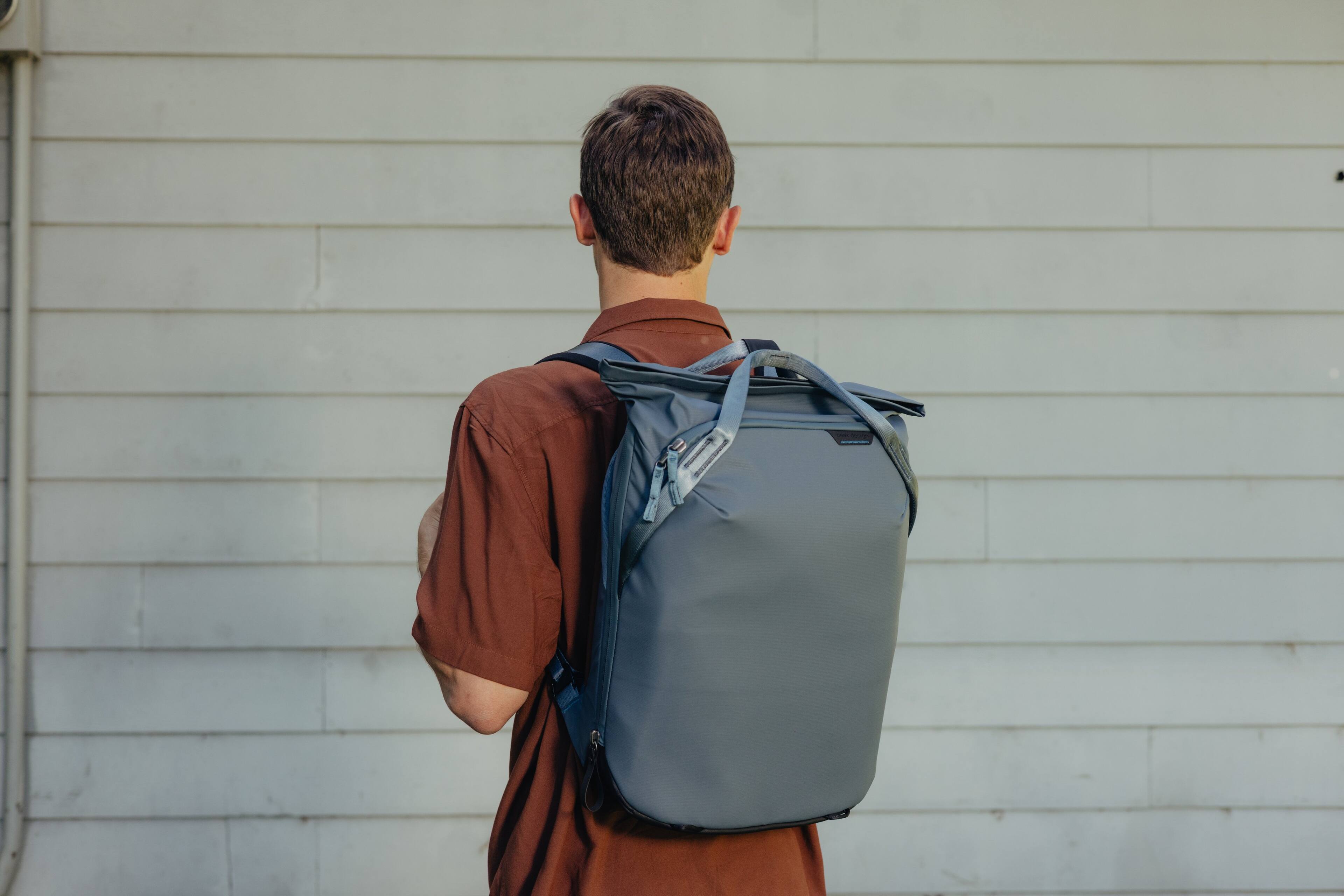 Left. Peak Design - Everyday Totepack V2 Backpack - Ocean.