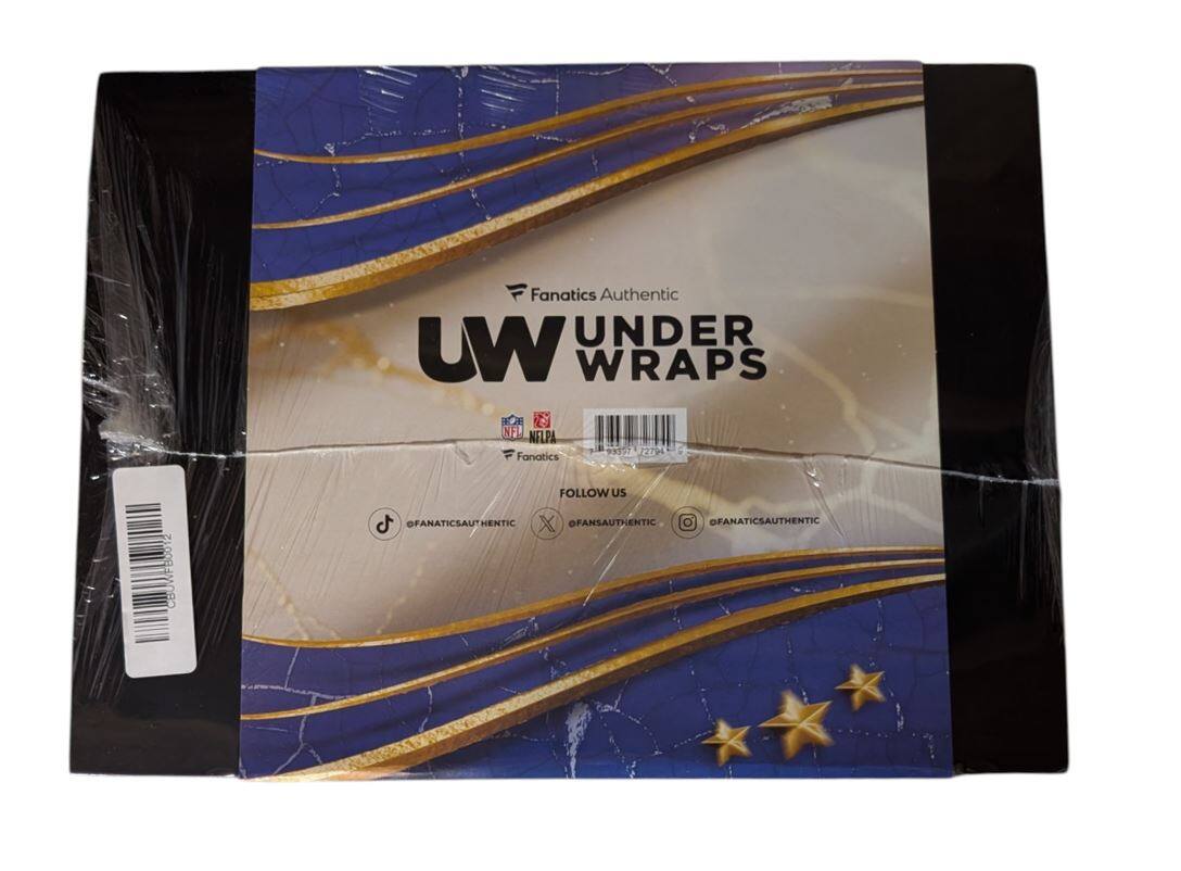 Fanatics Authentic  
UW UNDER WRAPS  
NEL NELPA 93597 2794  
Fanatics BOO1 CBOWFB0012 CB  
FOLLOW US  
@FANATICS AUTHENTIC  
@FANSAUTHENTIC  
@FANATICS AUTHENTIC