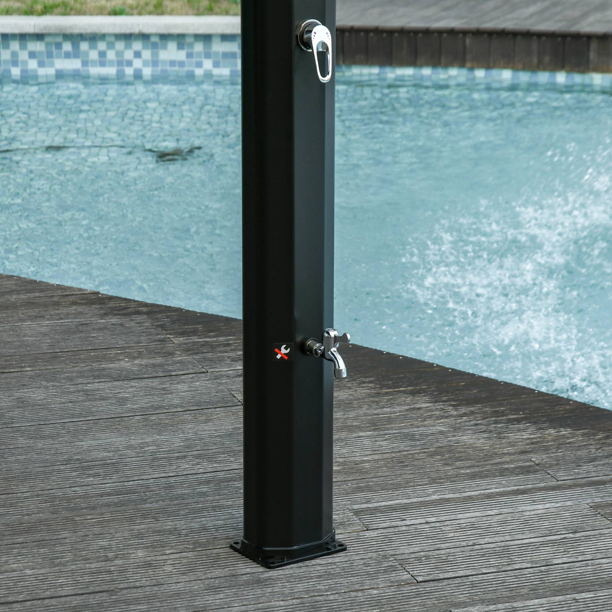 Alt View 5. Outsunny - Outsunny 7ft Outdoor Solar Heated Shower with 360 Rotating Shower Head - Black.