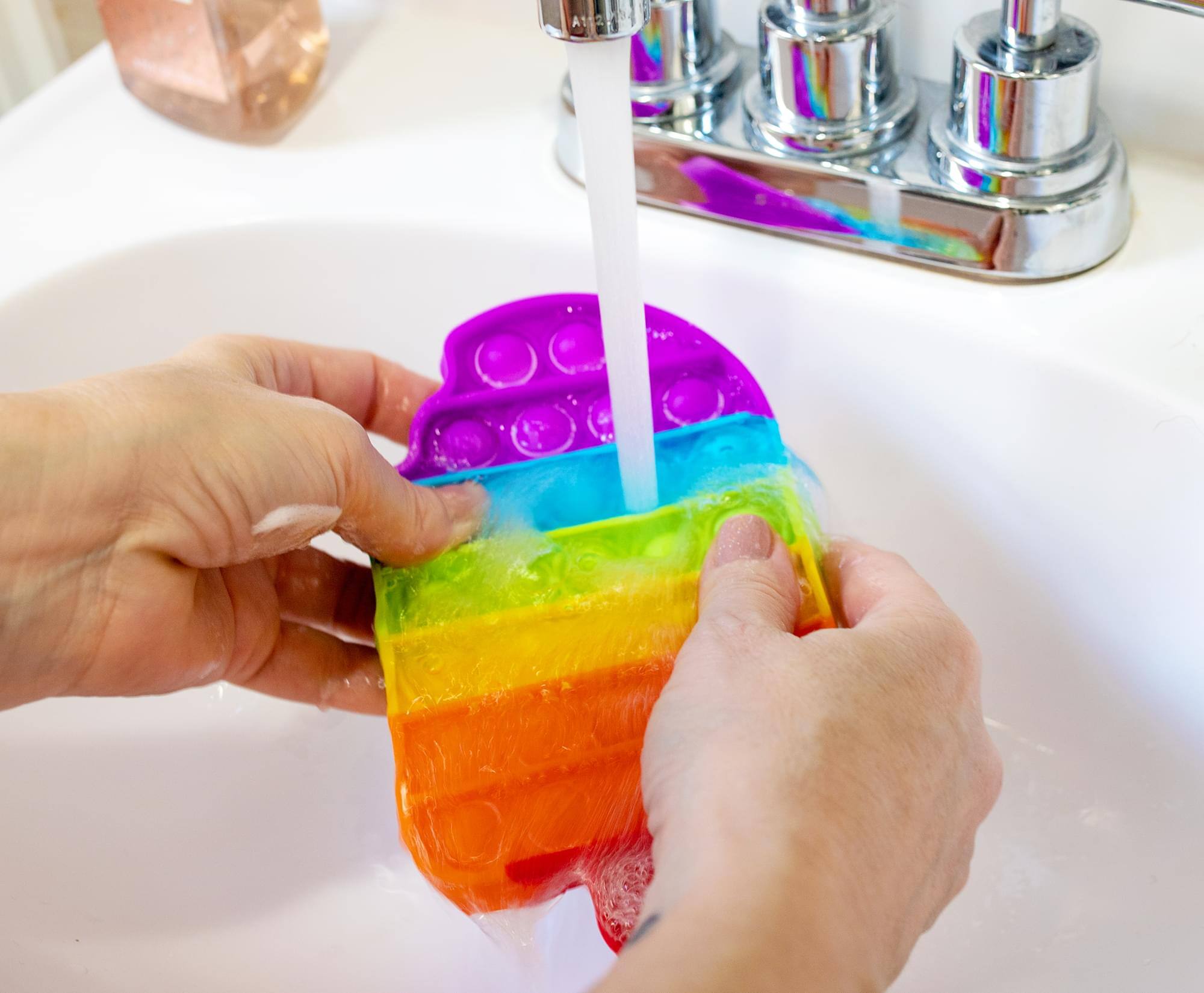 Alt View 4. Toynk - Pop Fidget Toy Rainbow Popsicle 32-Button Silicone Bubble Popping Game - Rainbow.