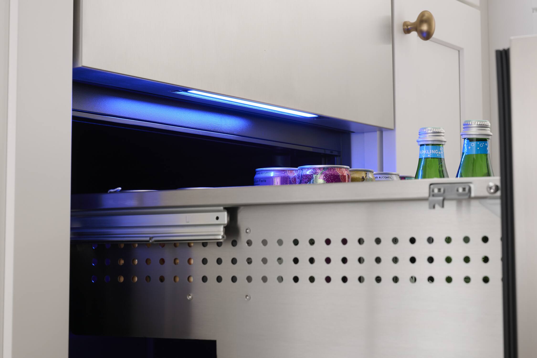 TU - 4 2 0ddass RKLING N ArCON AF - Facts I - A ALCOHOS