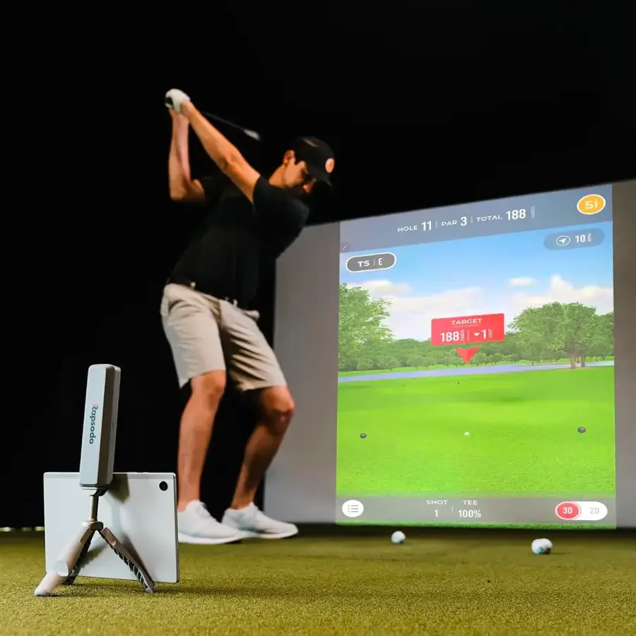 I TOTAL 188 11 I PAR 3 HOLE 4 5i 10 I TS 1 E TARGET 188 i -1 Rapsodo SHOT TEE | 1 100% 30 2D