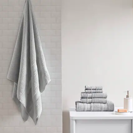 Front. MOOSOO - Super Soft Cotton 6 Piece Towel Set, 2 Bath Towels 2 Hand Towel 2 Washcloths, 600 GSM 100% Cotton Towels for Bathroom - Silver.