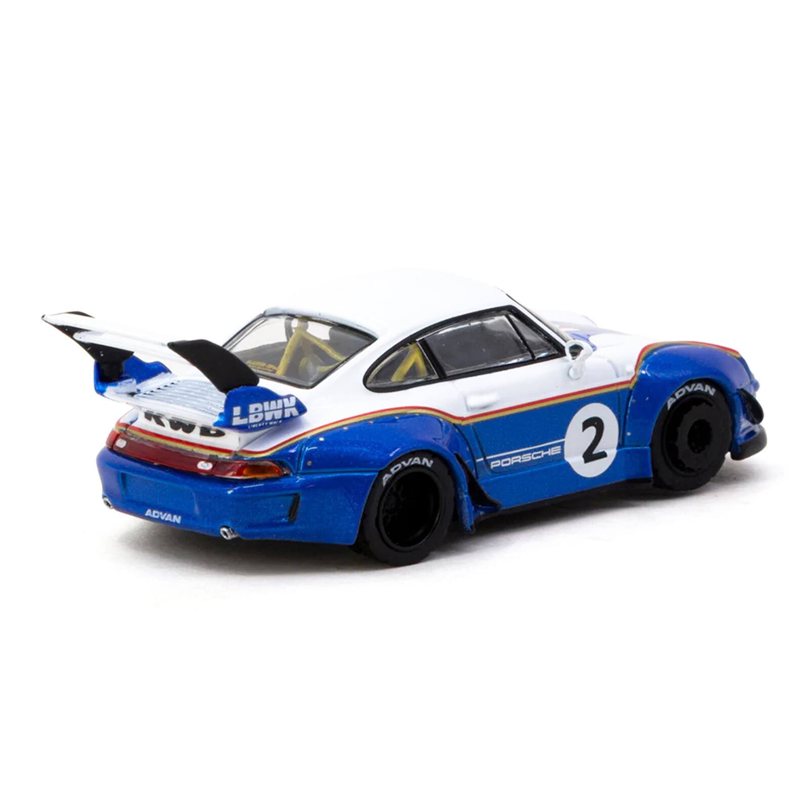KWB LBWK FREET ADVAN OZ  
ADVAN  
PORSCHE 2  
ADVAN