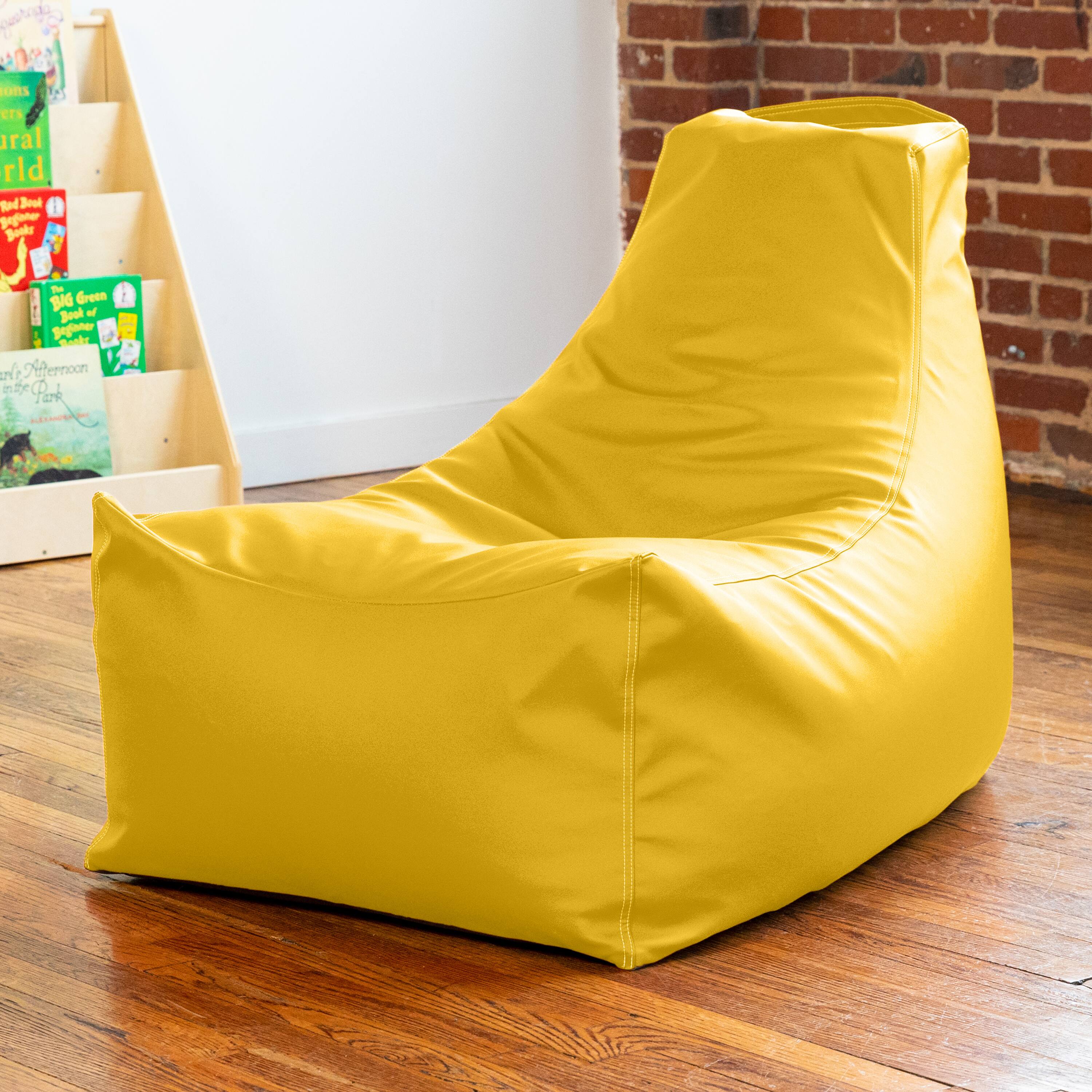 Certainly! Here is the corrected and grouped text from the image:

1. **Books on the Stairs:**
   - "Natural World"
   - "Big Green Book of Phonics"
   - "Early Afternoon in the Park"

2. **Text on the Chair:**
   - "Rodo Boukgeie Sinks the BAG"

3. **Additional Text:**
   - "4F"