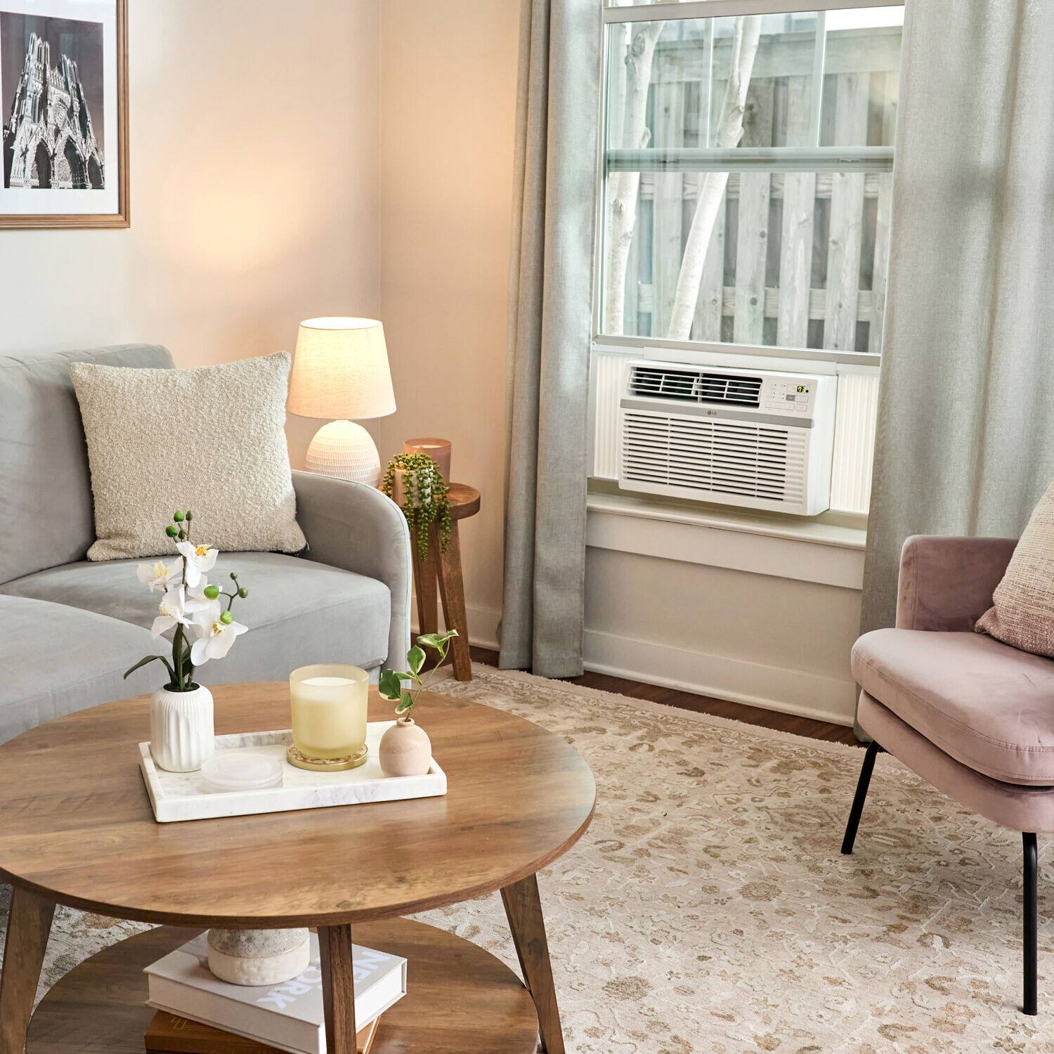 Alt View 23. LG - 18,000 BTU 230V Window Air Conditioner - White.