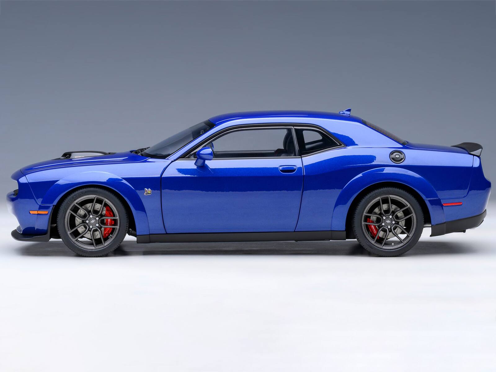 Alt View 6. Autoart - 2022 Dodge Challenger R/T Scat Pack Widebody Indigo Blue 1/18 Model Car by Autoart.