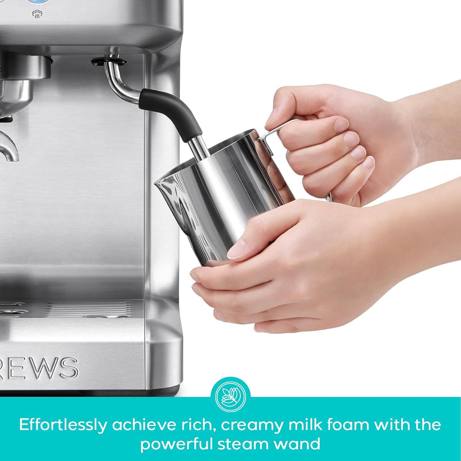 Effortlessly achieve rich, creamy milk foam with the powerful steam wand