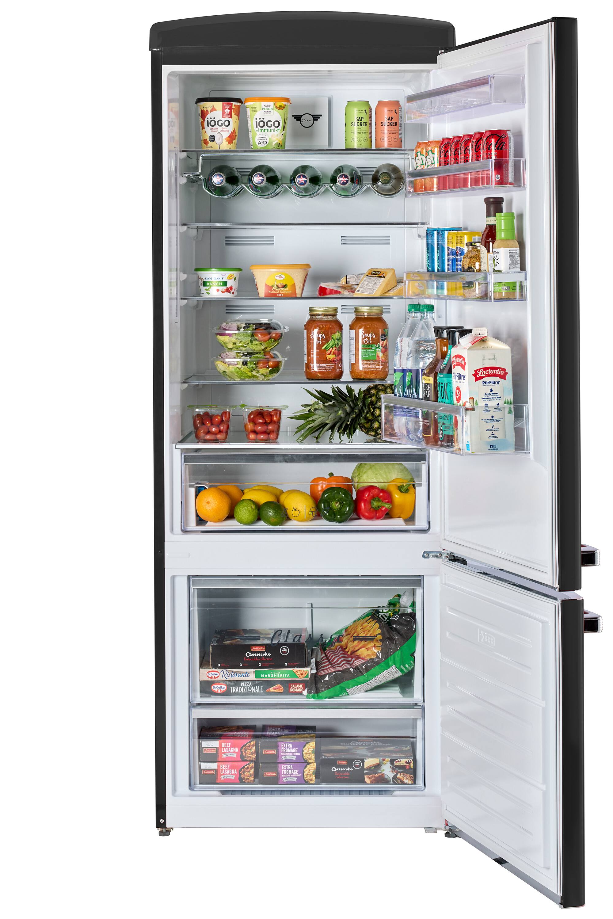 The text on the image reads: "ioGo: 5 I ioGO aTeae I - NF 5 AR I e .  AO D . | : ! o d K Hectonitio A Sir - PAtWrT K ... o Cla - d - | 1i  H Restivante | A i i TRADIZIONALE LES BAF i TALLNA - CVINS | OORAIC RE i AININA - E1TEN I VUBALE d - A". This text appears to be a combination of different phrases and words, but it does not form coherent sentences or phrases in any recognizable language.