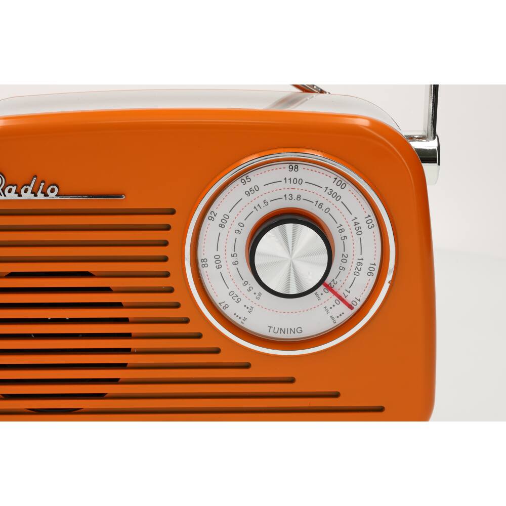 Radio 98 95 1100 100 950 13.8 1300 11.5 5 16.0 0 92 800 103 9.0 18 1450 88 600 6.5 20 1620 106 5.6 9 22 0 17 520 S 87 .. 0 10 .. ... FM TUNING