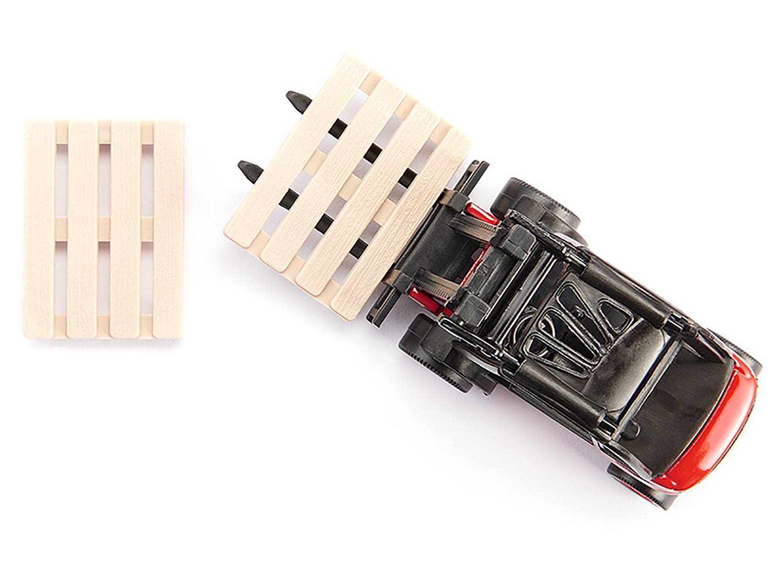 Alt View 1. SIKU - Linde Forklift Truck Red with 2 Pallet Accessories 1/50 Diecast Model by Siku - Red.