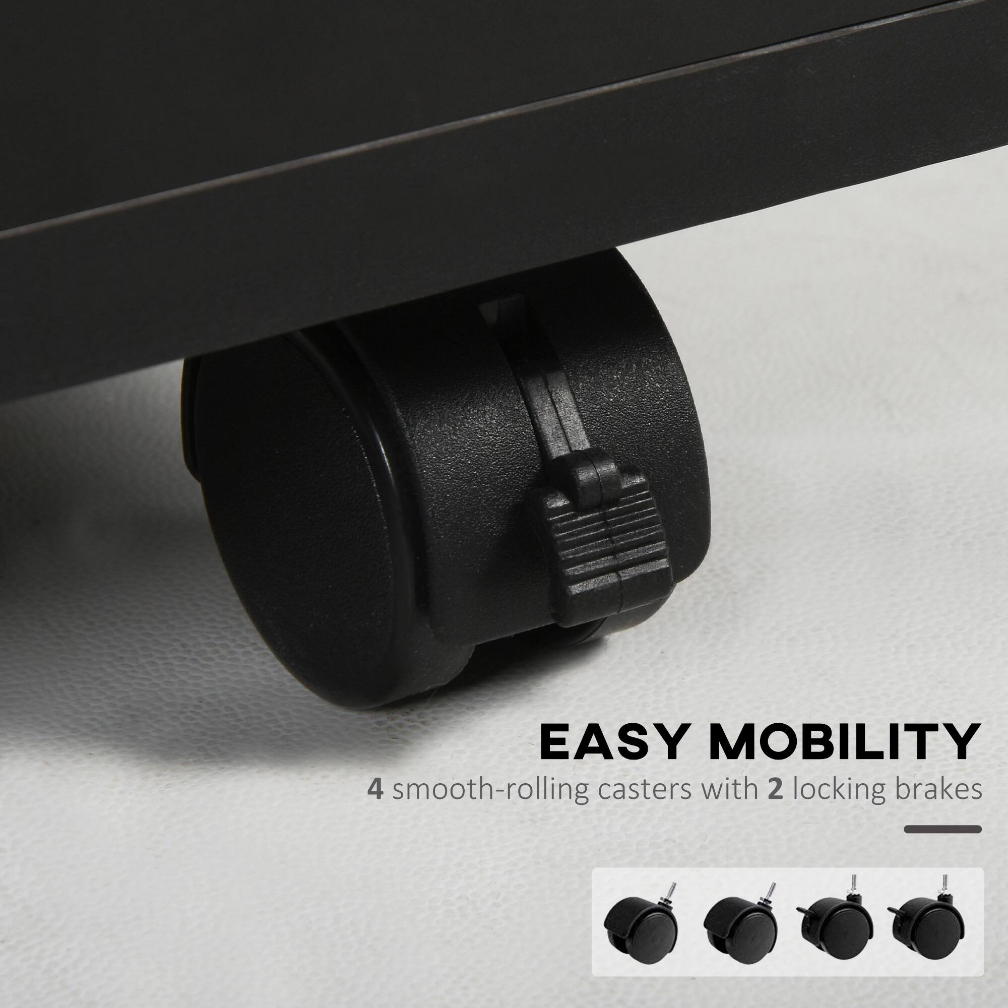 EASY MOBILITY
4 smooth-rolling casters with 2 locking brakes
