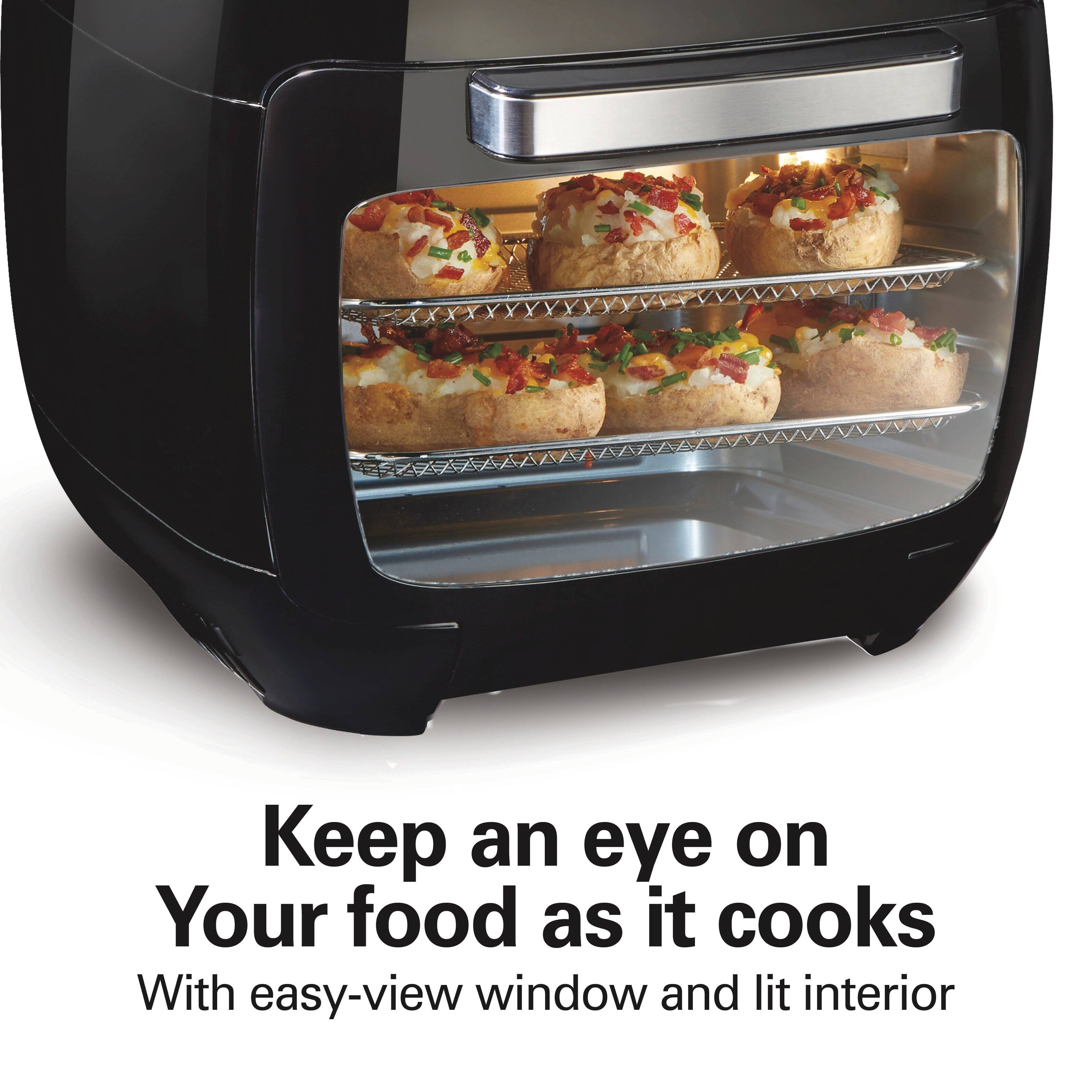 Keep an eye on Your food as it cooks  
With easy-view window and lit interior