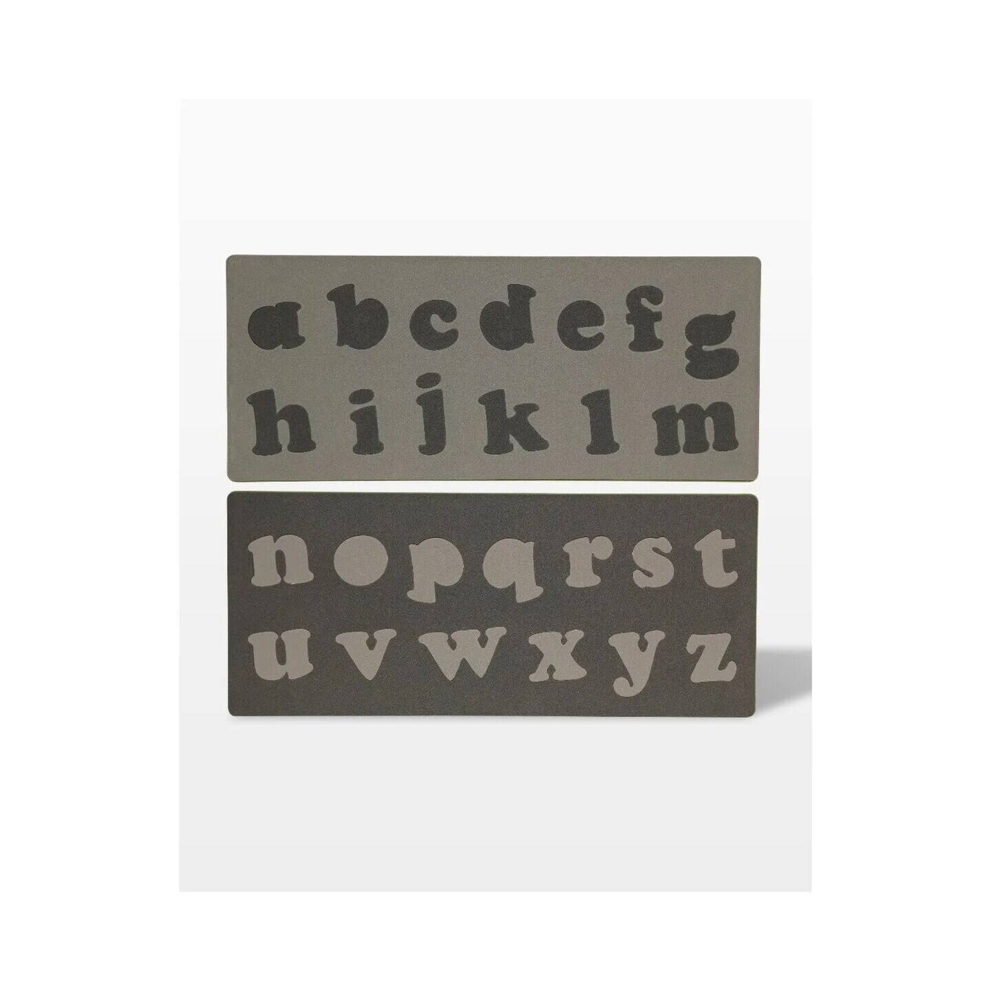 abcdefg
hijklm
nopqrst
uvwxyz