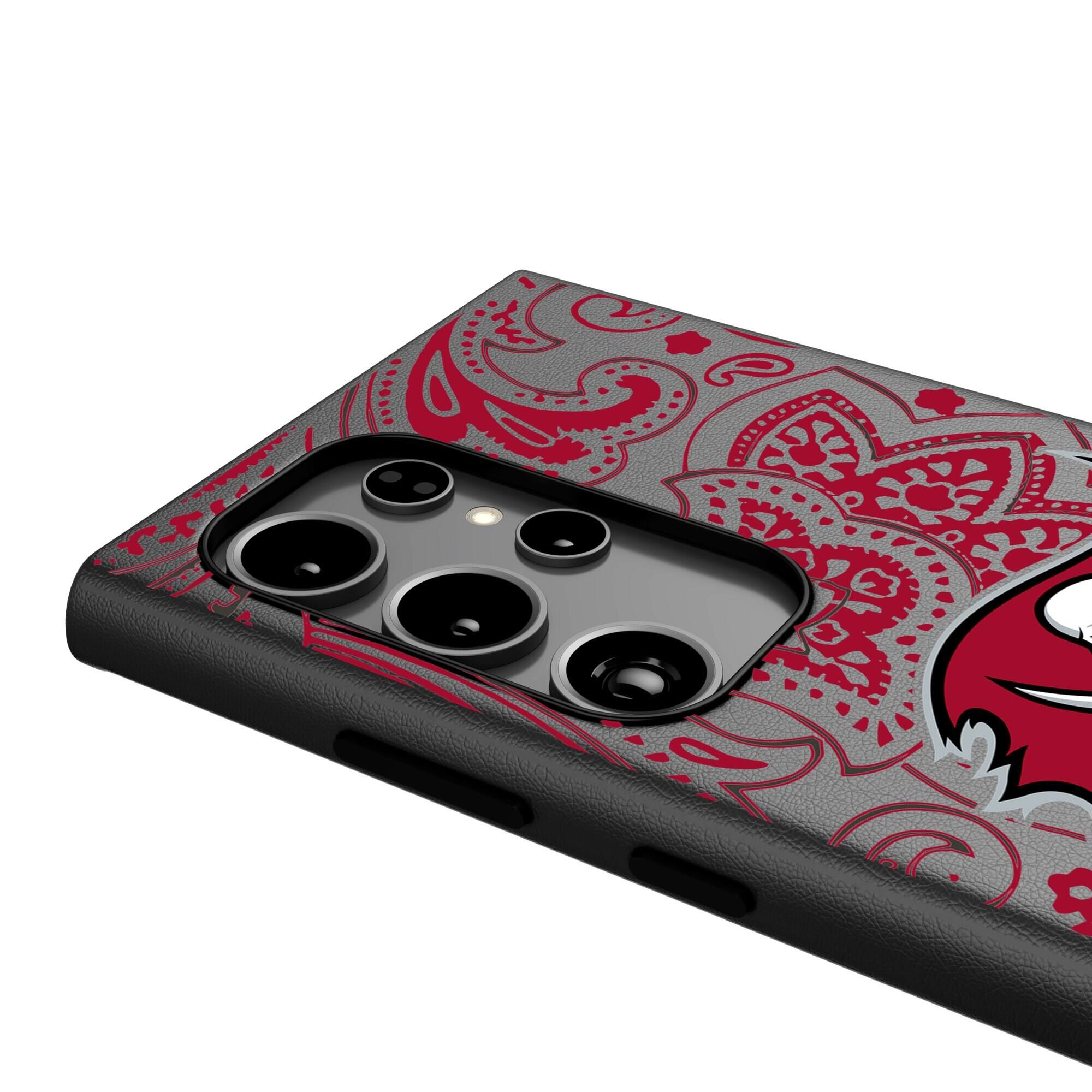 Alt View 3. Keyscaper - Tampa Bay Buccaneers Paisley Galaxy Magnetic Bump Case - S24 Ultra - Black.