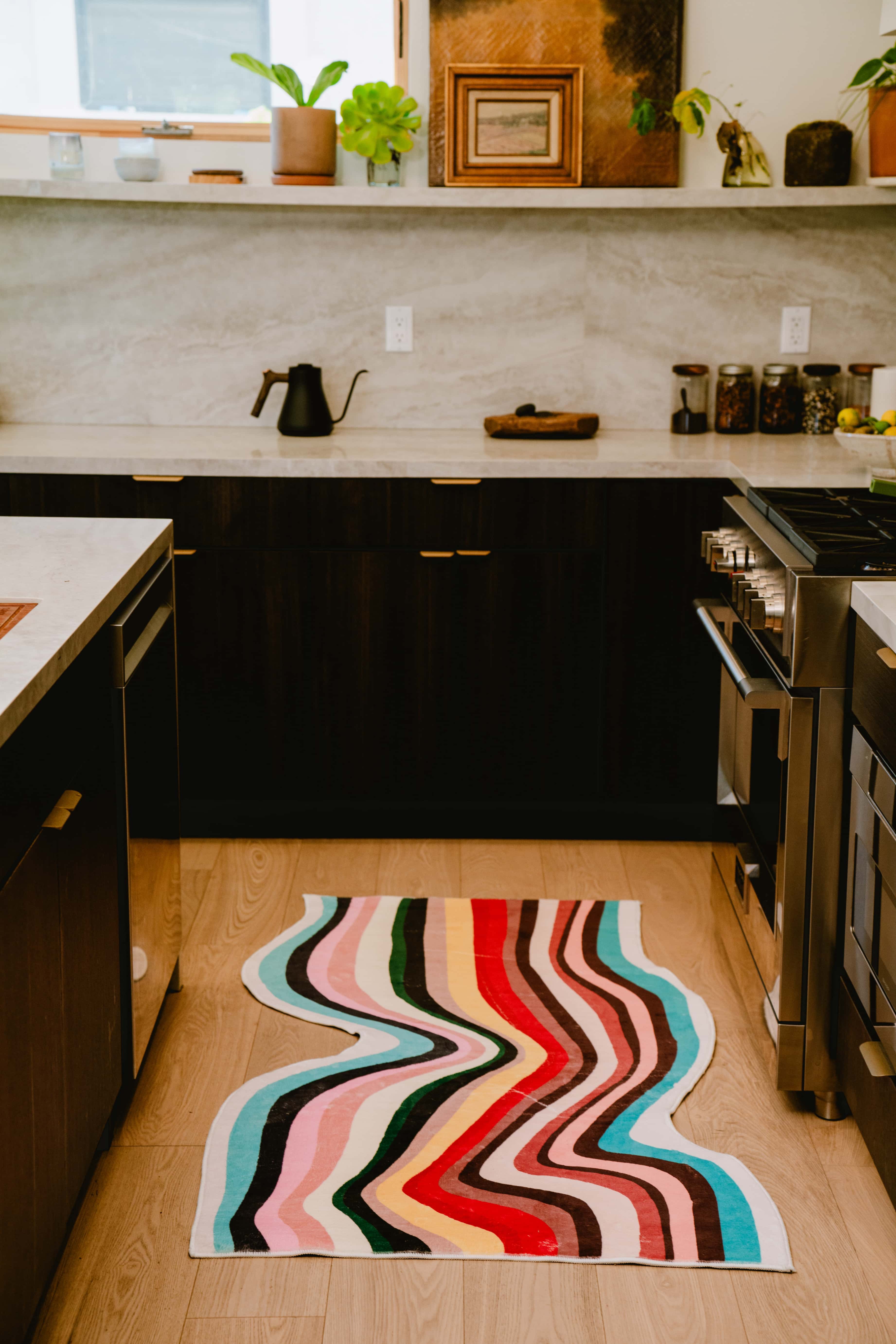Left. Lanyspace - 3'x5' Runner Rug, Washable Rugs, Non-Slip and Tear-Resistant Soft Carpet, Irregular Multicolor Contour Runner Rug - Multicolor.