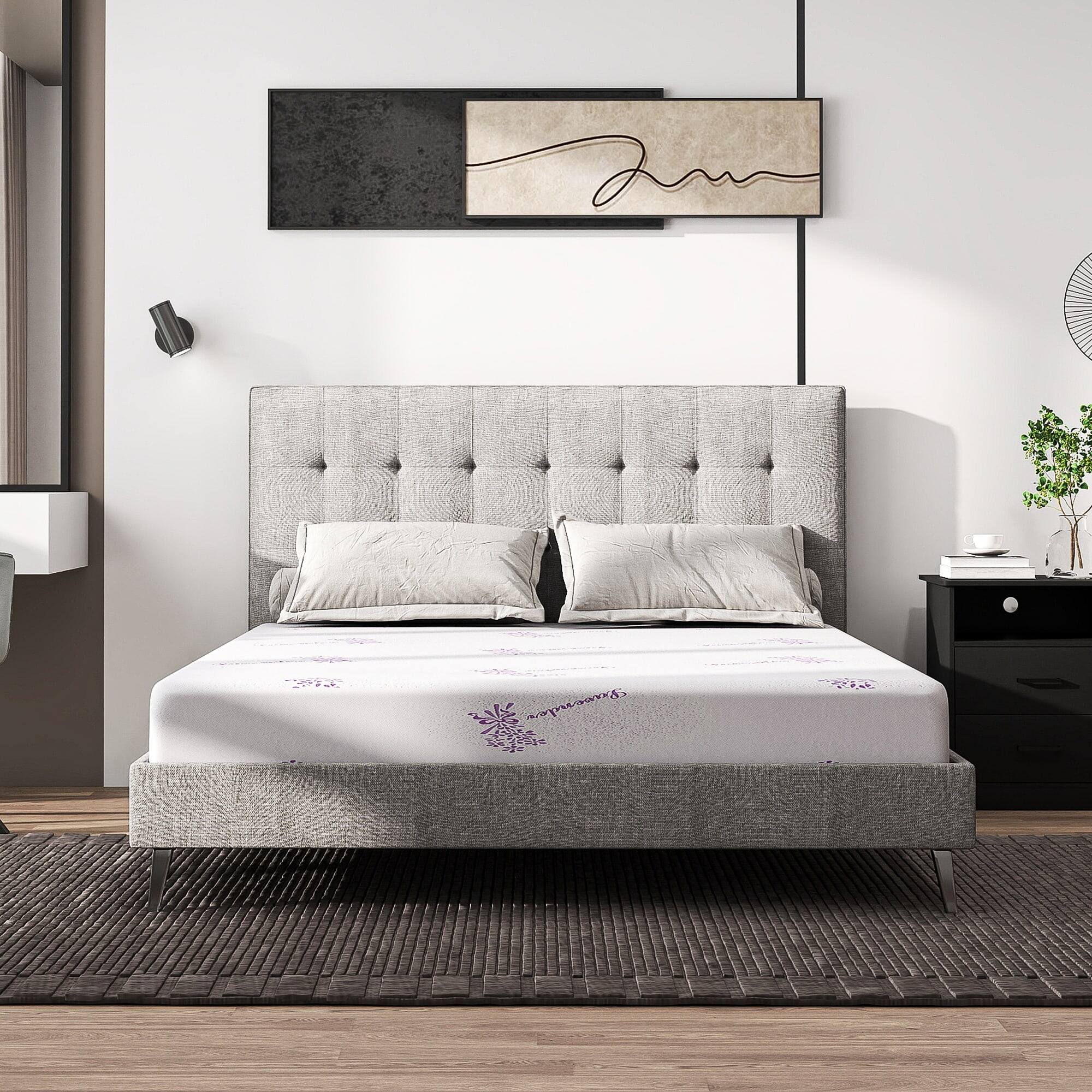 The text in the image is "nothing to describe".