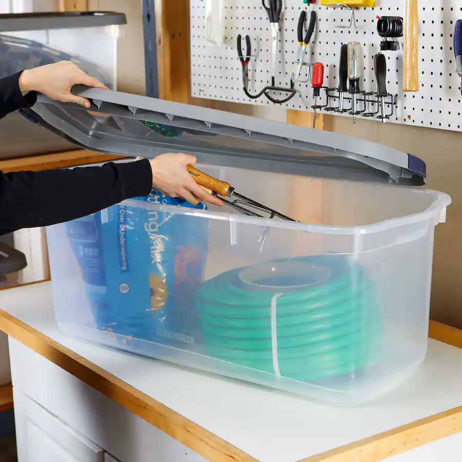 RubberMaid 4 Pack Roughneck Storage Containers, Stackable Totes, 95 ...