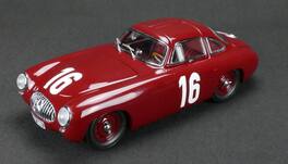 Mercedes Benz 300SL (W194) #16 Rudolf Caracciola GP of Bern (1952) Limited Edition to 1500 pieces 1/18 Model Car by CMC